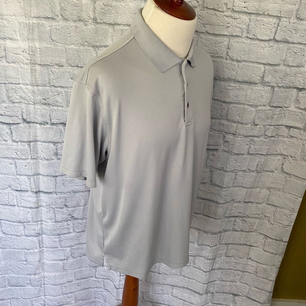 Van Heusen Van Heusen & Ben Hogan men XL Dri Fit short sleeve polo shir Size US XL / EU 56 / 4 - 14 Thumbnail