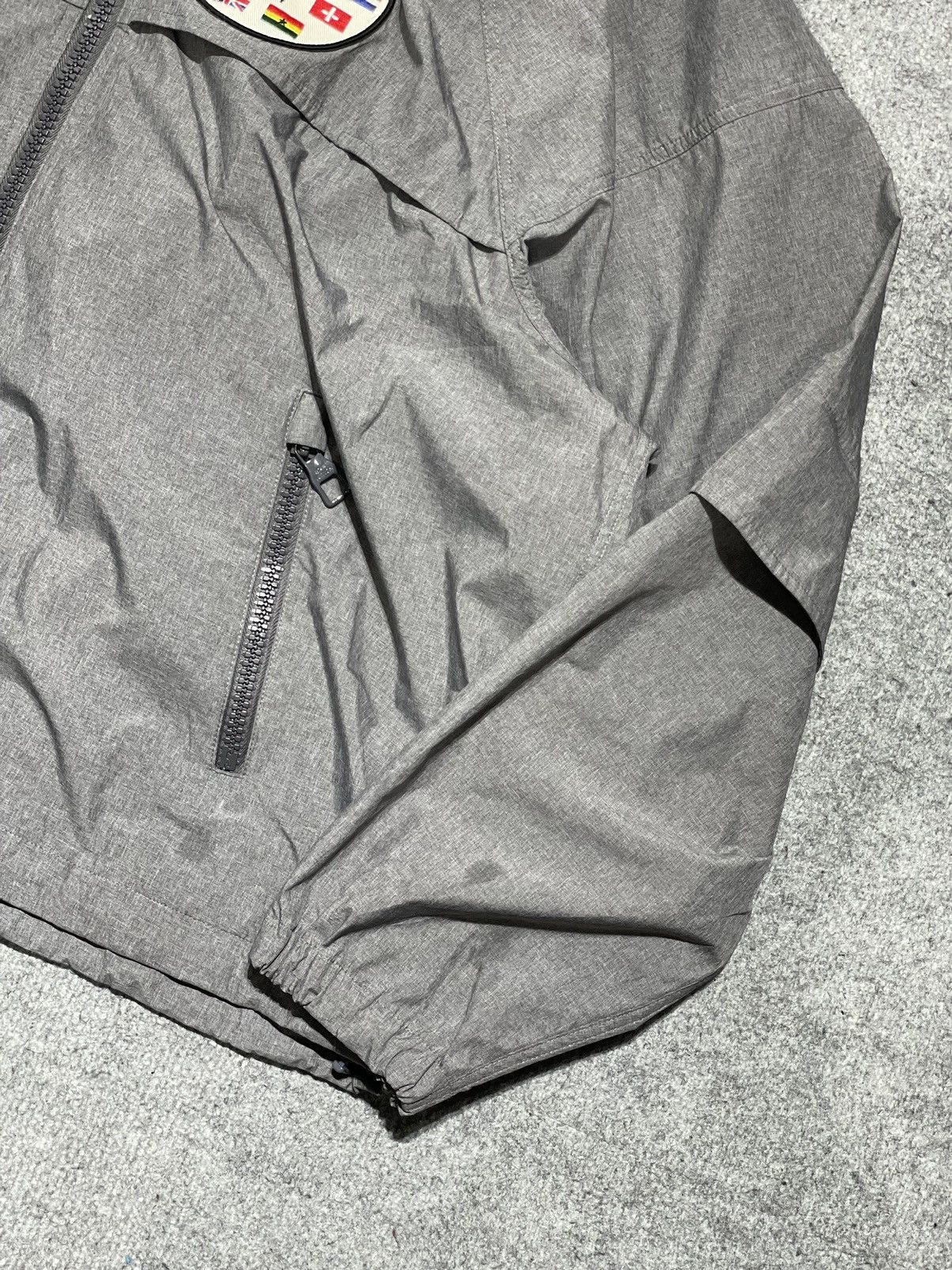 Louis Vuitton Louis Vuitton x Virgil Abloh Size US M / EU 48-50 / 2 - 5 Thumbnail