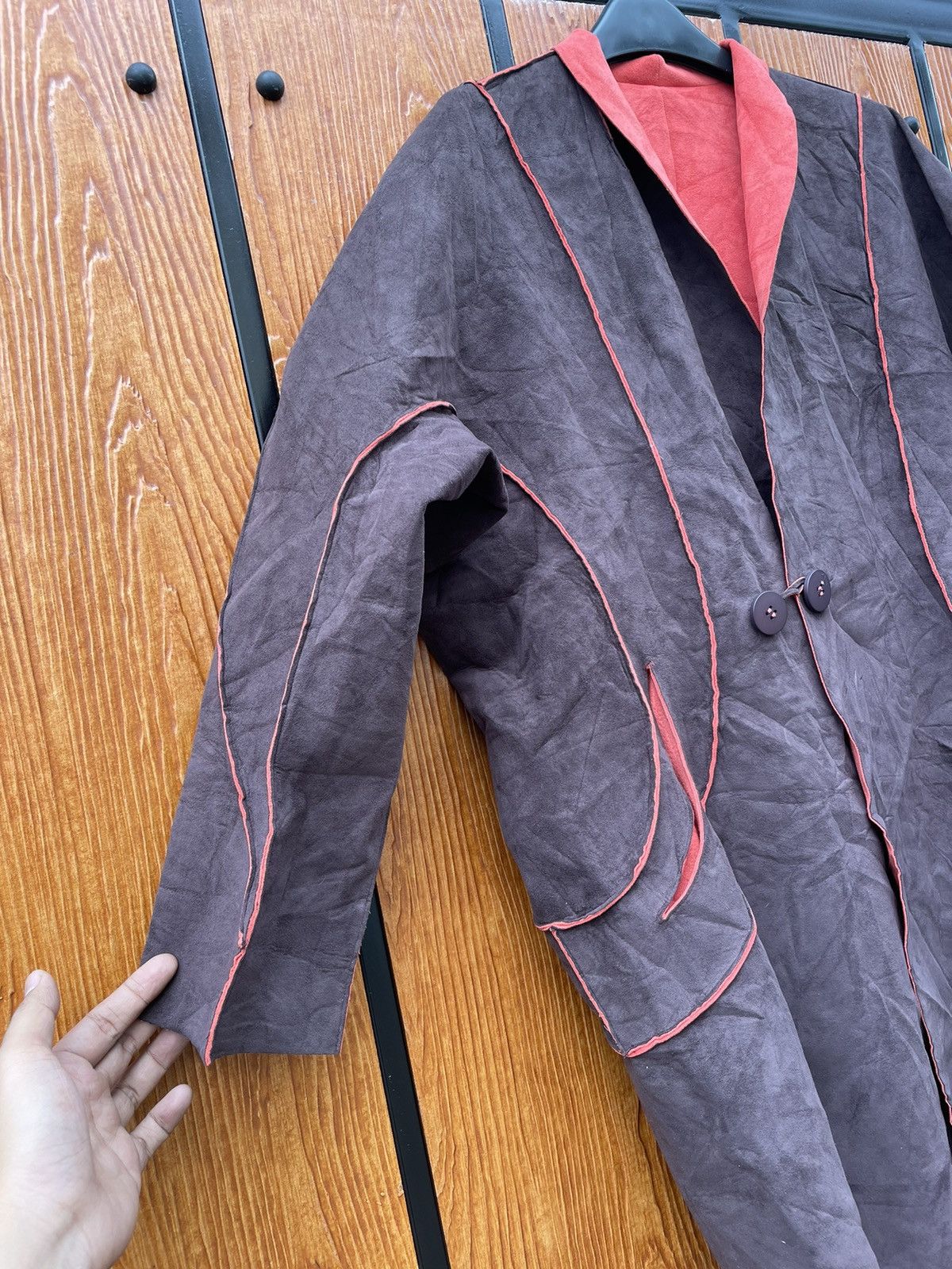 Designer × Issey Miyake Issey Miyake Deconstructed Reversible Suede Batwing Coat Size US M / EU 48-50 / 2 - 4 Thumbnail