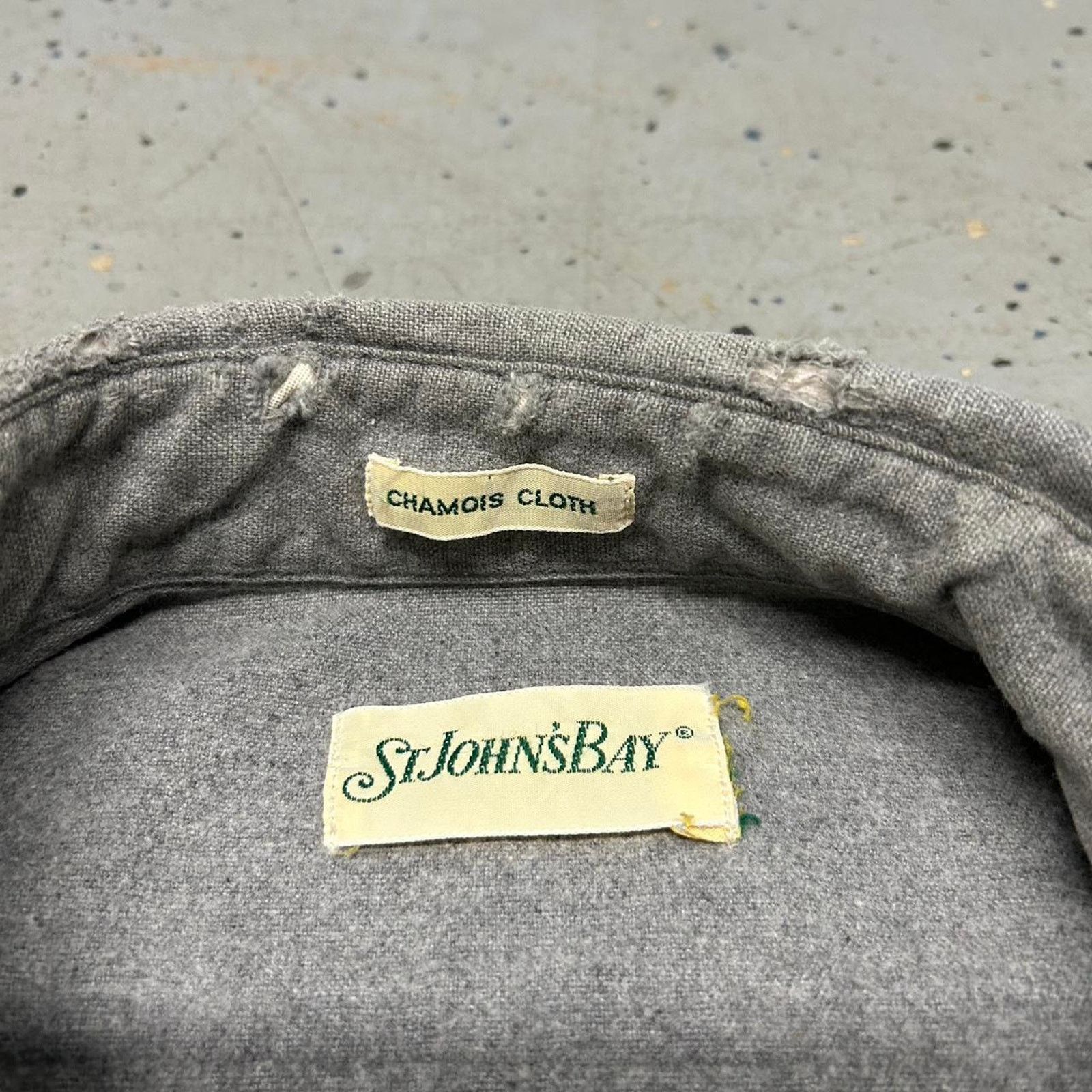 Other VTG Grey button-up flannel shirt Size US XL / EU 56 / 4 - 4 Thumbnail