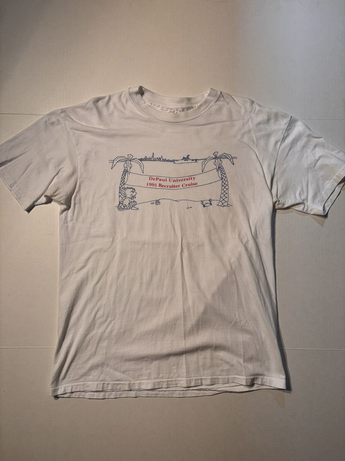 Hanes DePaul University Blue Demons Cruise Chicago Skyline Cartoon Size US XL / EU 56 / 4 - 1 Thumbnail