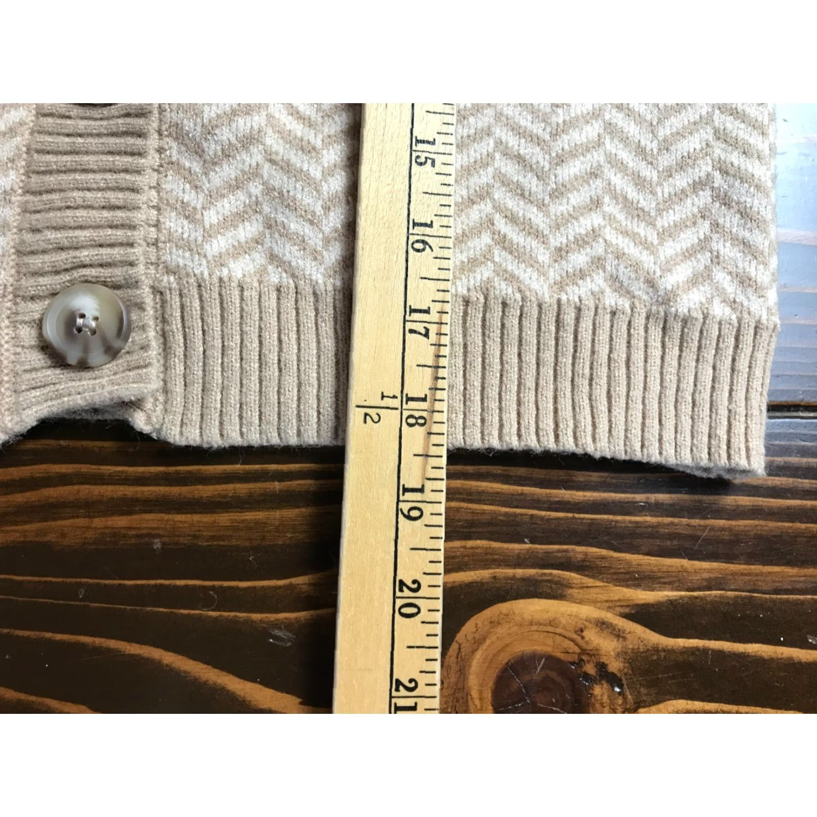 Vintage Sincerely Jules Sweater Cardigan Women's Medium Tan Cream Brown Solid Long Sleeve Casual Fall Spring Summer Regular Fit Womens Size M / US 6-8 / IT 42-44 - 4 Thumbnail