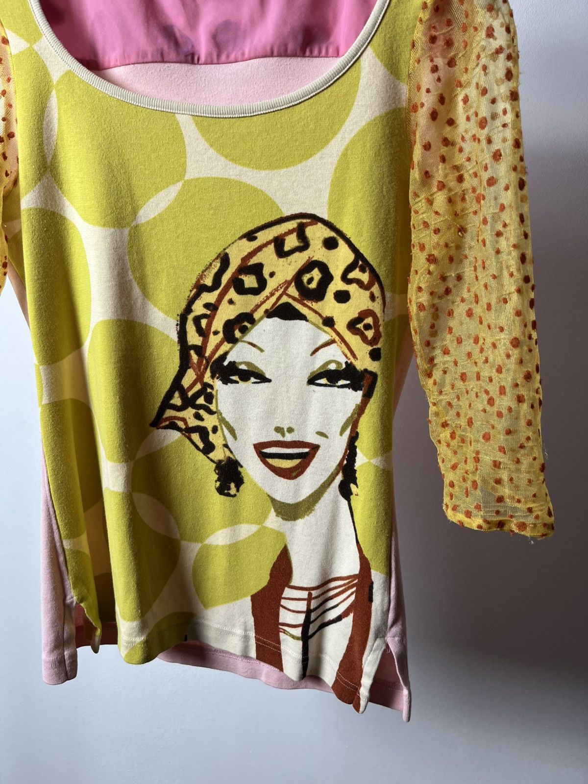 Custo Barcelona × Japanese Brand Vintage Custo Barcelona Graphic Mesh Sleeve Y2K Top Size M / US 6-8 / IT 42-44 - 2 Thumbnail