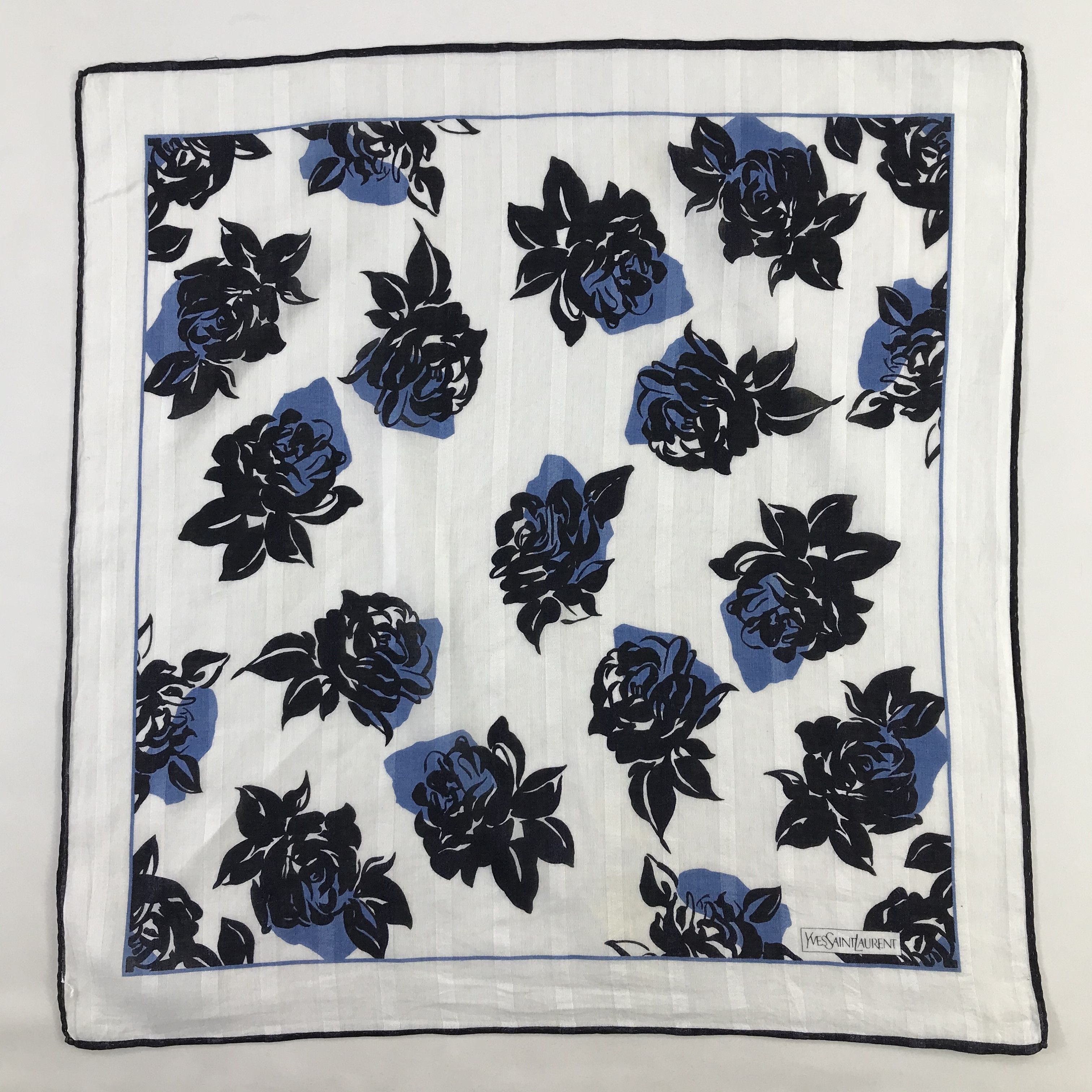 Vintage × Yves Saint Laurent Yves Saint Laurent Bandana / Handkerchief/Neckerchief -S1039 Size ONE SIZE - 1 Thumbnail