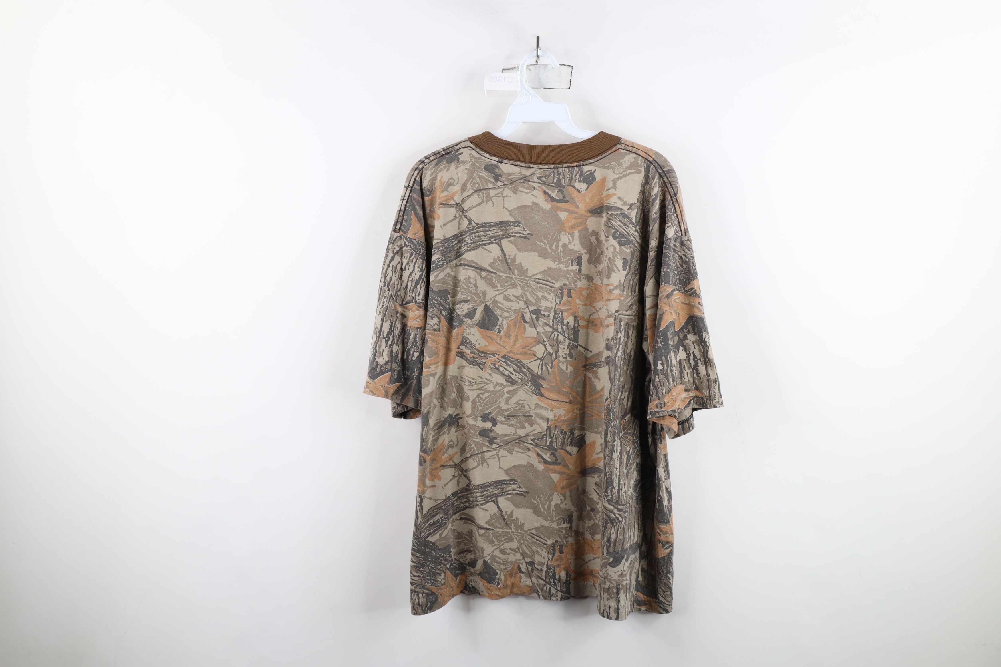 Vintage Vintage 90s Streetwear Camouflage Pocket T-Shirt USA Size US XXL / EU 58 / 5 - 10 Thumbnail