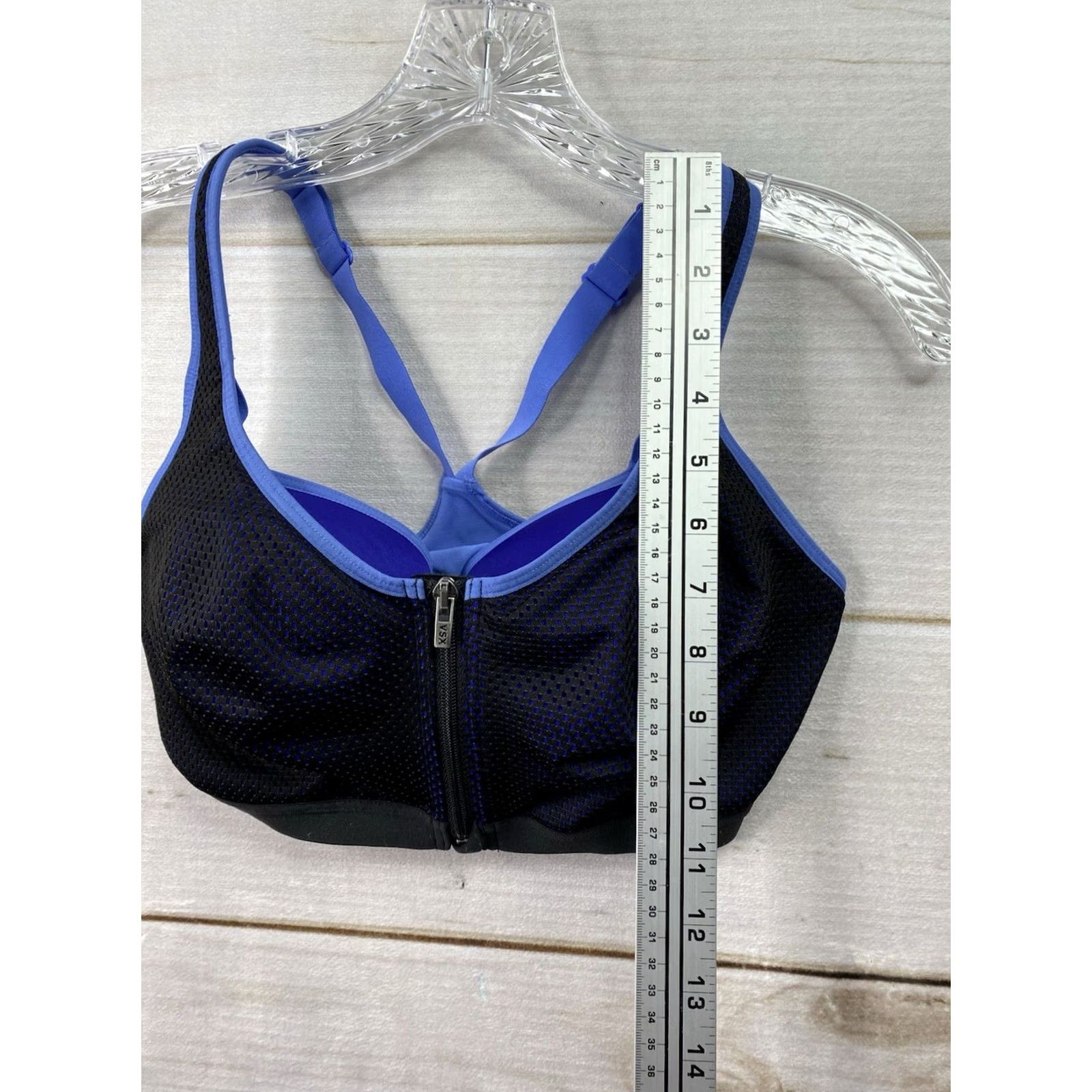 Victoria's Secret Victoria's Secret VSX Sports Bra 34D Blue Black Zip Front T Back Lined Support Peded Racerback Padded Underwire High Size ONE SIZE - 5 Thumbnail