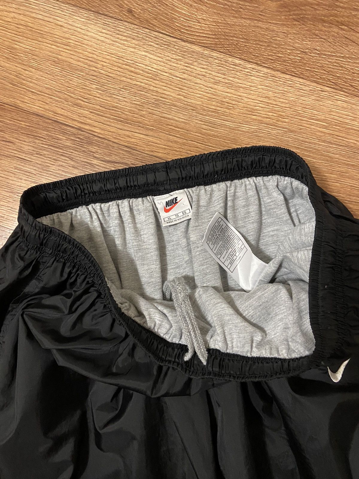 Nike Vintage Nike Embroidered Logo Outdoor Pants Size US 34 / EU 50 - 4 Thumbnail