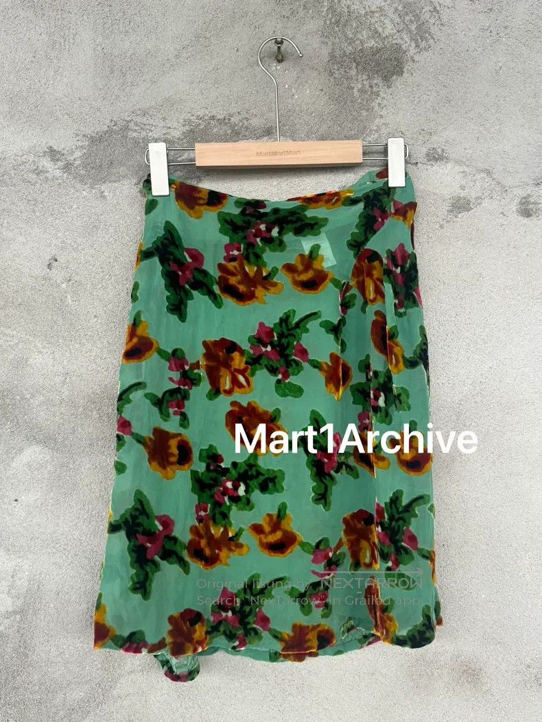 Yohji Yamamoto YOHJI YAMAMOTO size XS Velvet floral short skirt Size 23" - 1 Thumbnail