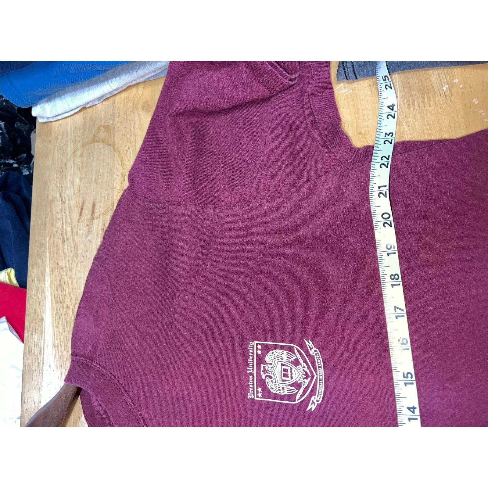 Gildan Vintage Preston University Shirt Cheyenne Wyoming Red Tee XL Size US XL / EU 56 / 4 - 7 Thumbnail