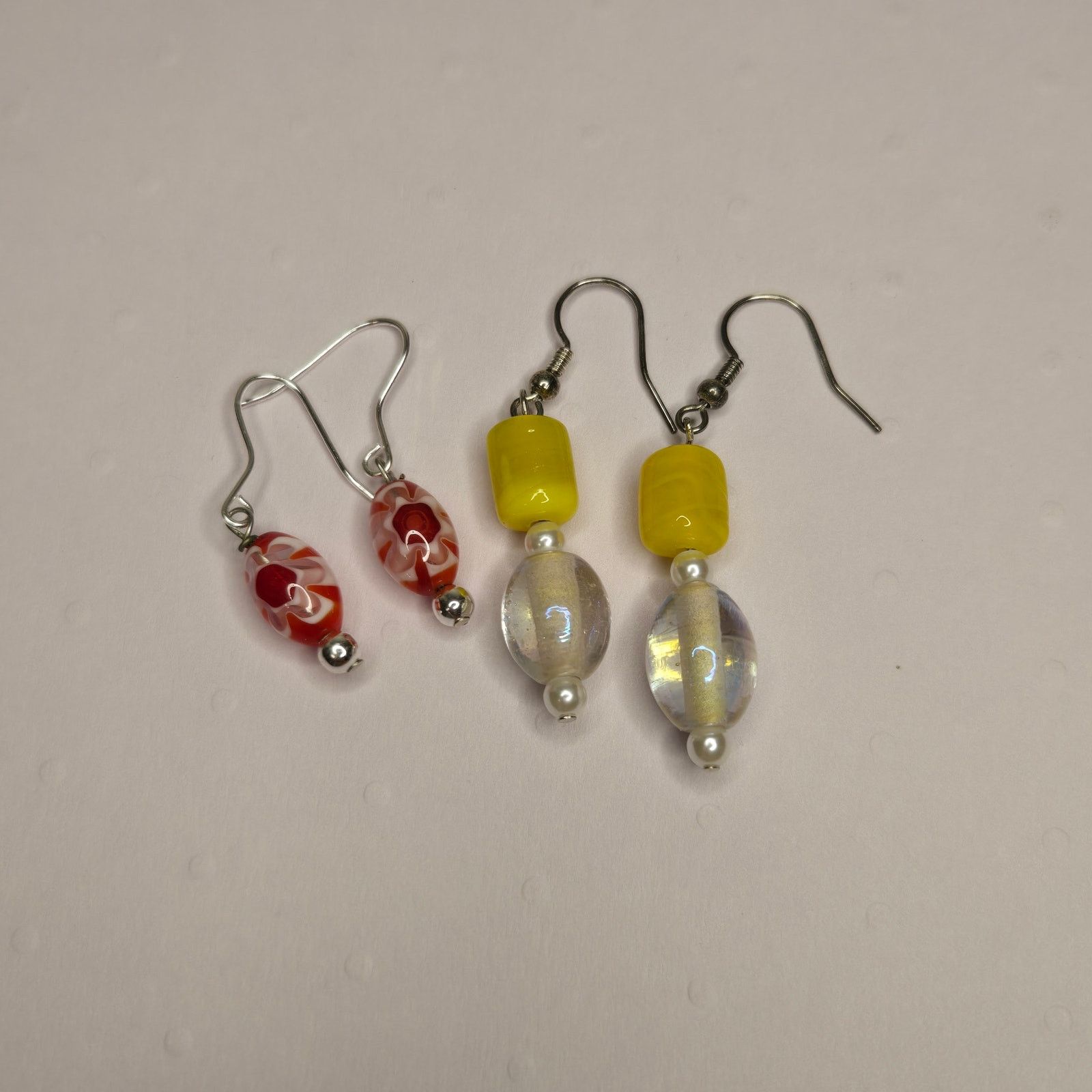 Vintage Artisan Handmade Earrings Yellow Iridescent Red Floral Boho Size ONE SIZE - 9 Thumbnail