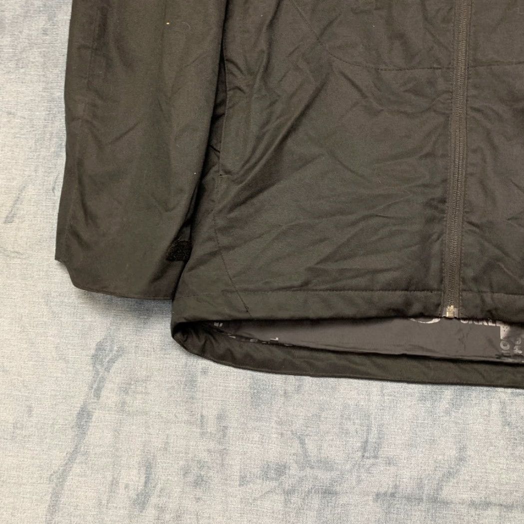 Oakley VINTAGE Oakley Parka Jacket Mens Medium Black Hooded Logo Utility Outdoor Full Zip Size US M / EU 48-50 / 2 - 3 Thumbnail