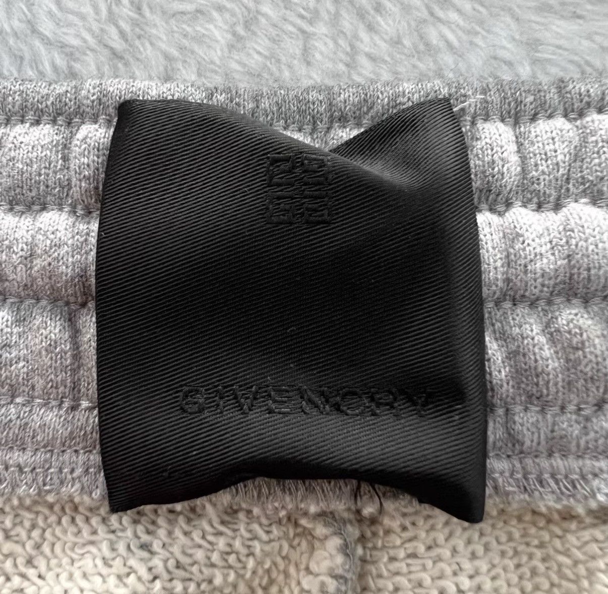 Givenchy Givenchy Light Grey Embroidered Logo Sweatpants J41 Size US 36 / EU 52 - 3 Thumbnail