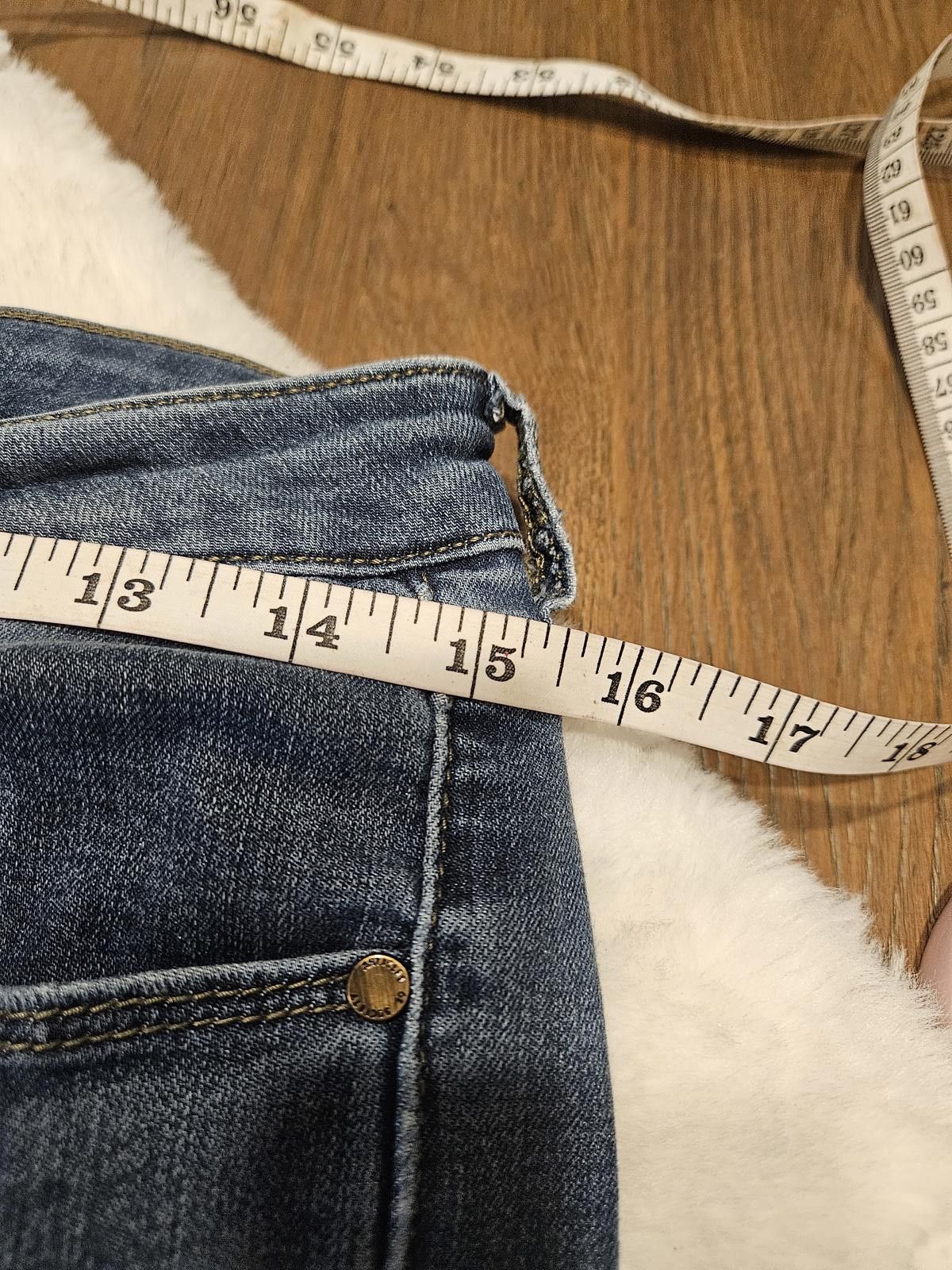 Designer Articles of Society Women's Skinny Jeans - Medium Wash Size 28" / US 6 / IT 42 - 4 Thumbnail