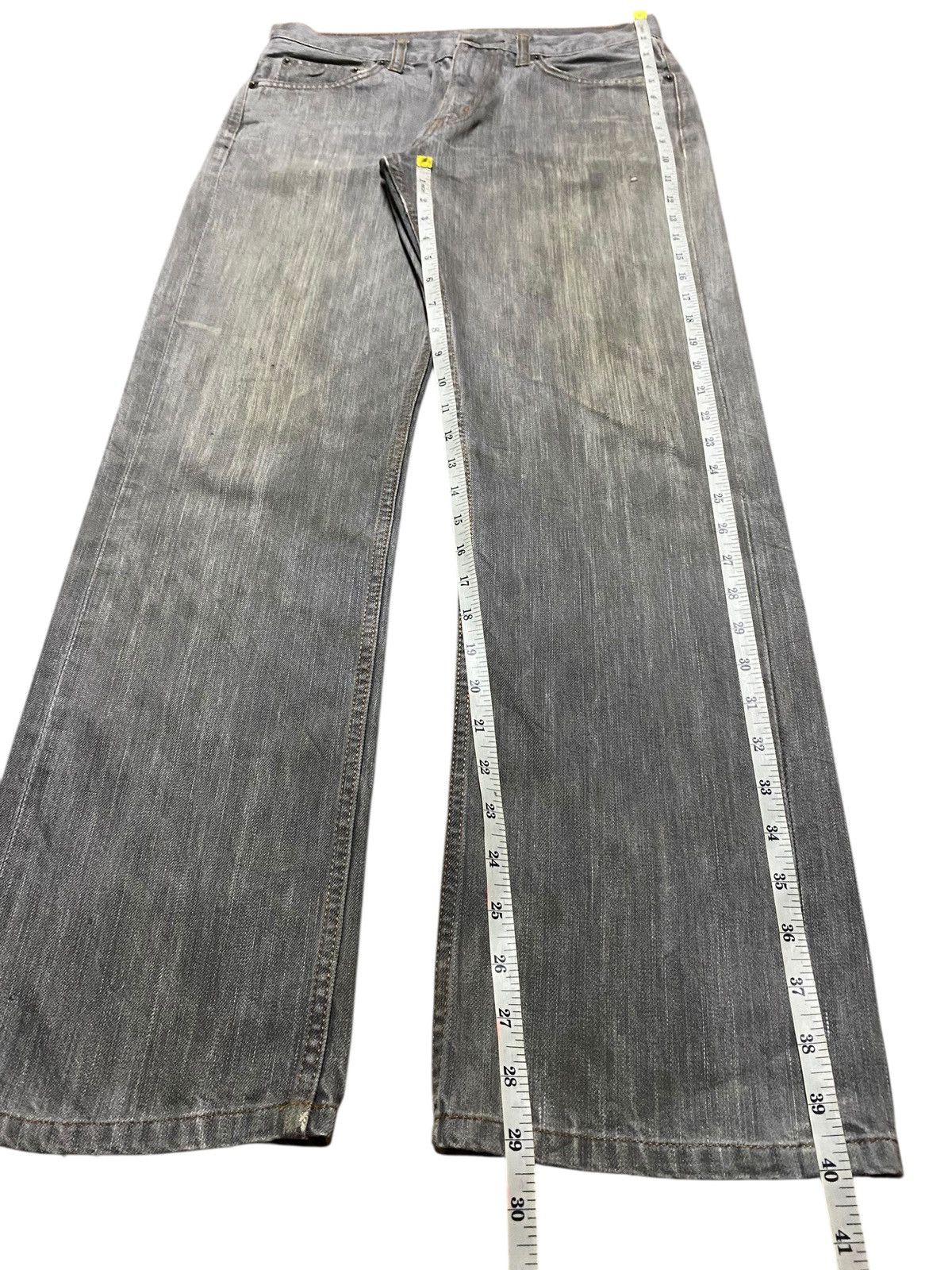 Japanese Brand Vintage Japanese Brand Uniqlo Denim Faded Wash Loose Jeans Size US 30 / EU 46 - 12 Thumbnail
