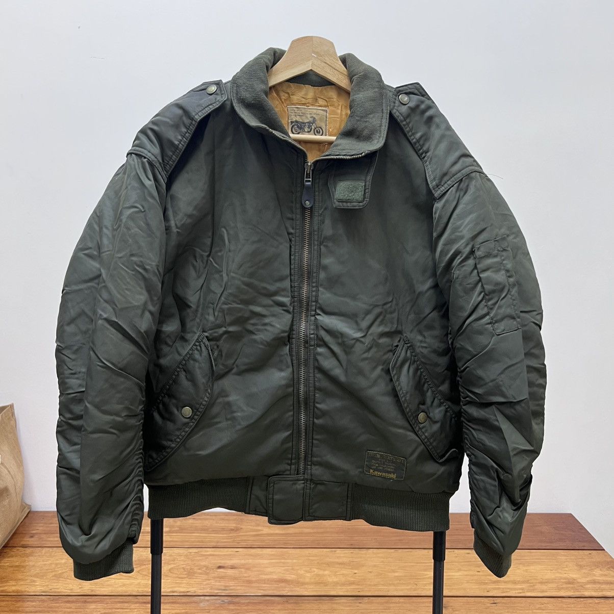 Vintage Vintage Kawasaki Military Style Bomber Jacket Racing Size US L / EU 52-54 / 3 - 1 Thumbnail