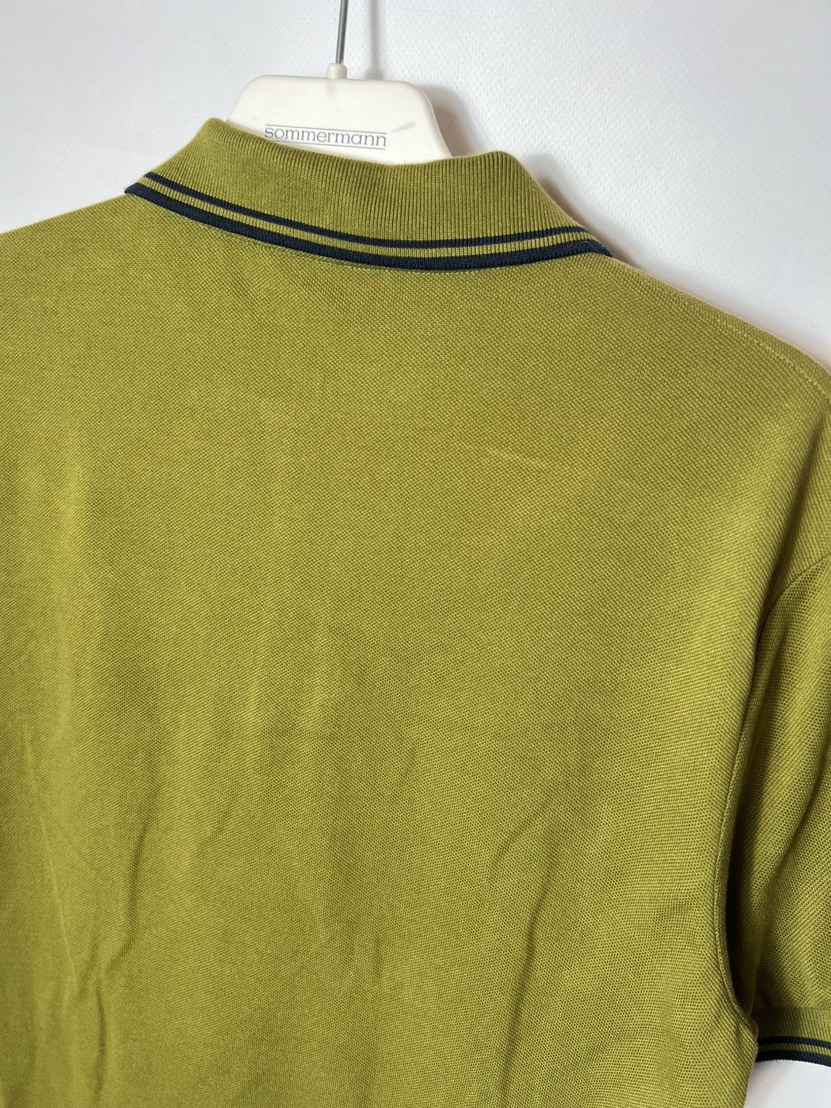 Prada Vintage luxury designer Prada Red Tab Green T-shirt Size S Size US S / EU 44-46 / 1 - 9 Thumbnail