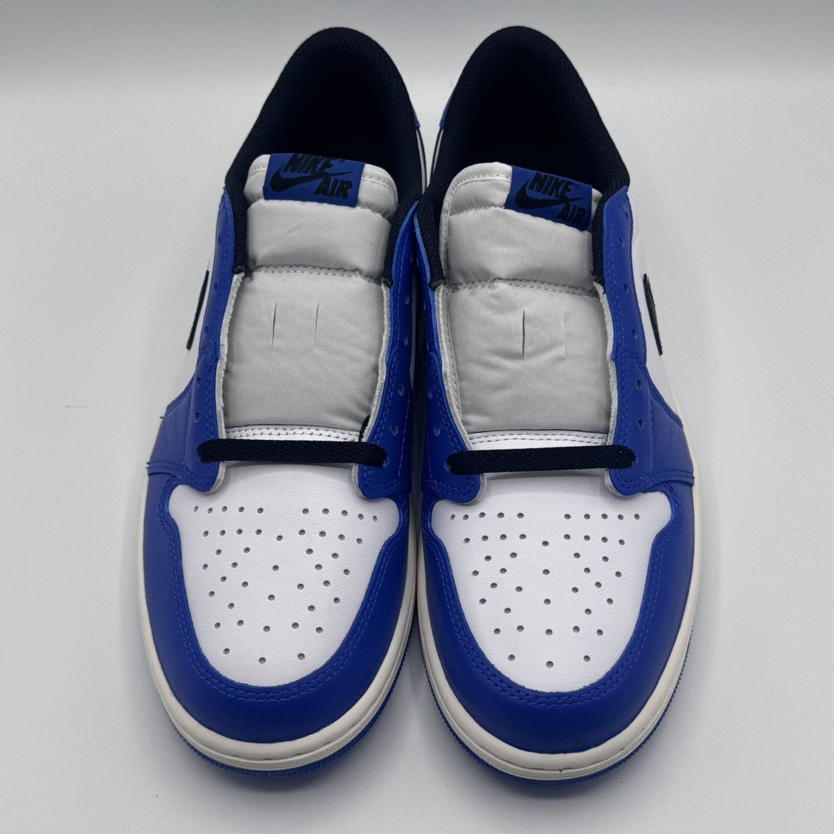 Nike AIR JORDAN 1 RETRO LOW OG MENS SIZE 10 “GAME ROYAL” Size US 10 / EU 43 - 4 Thumbnail