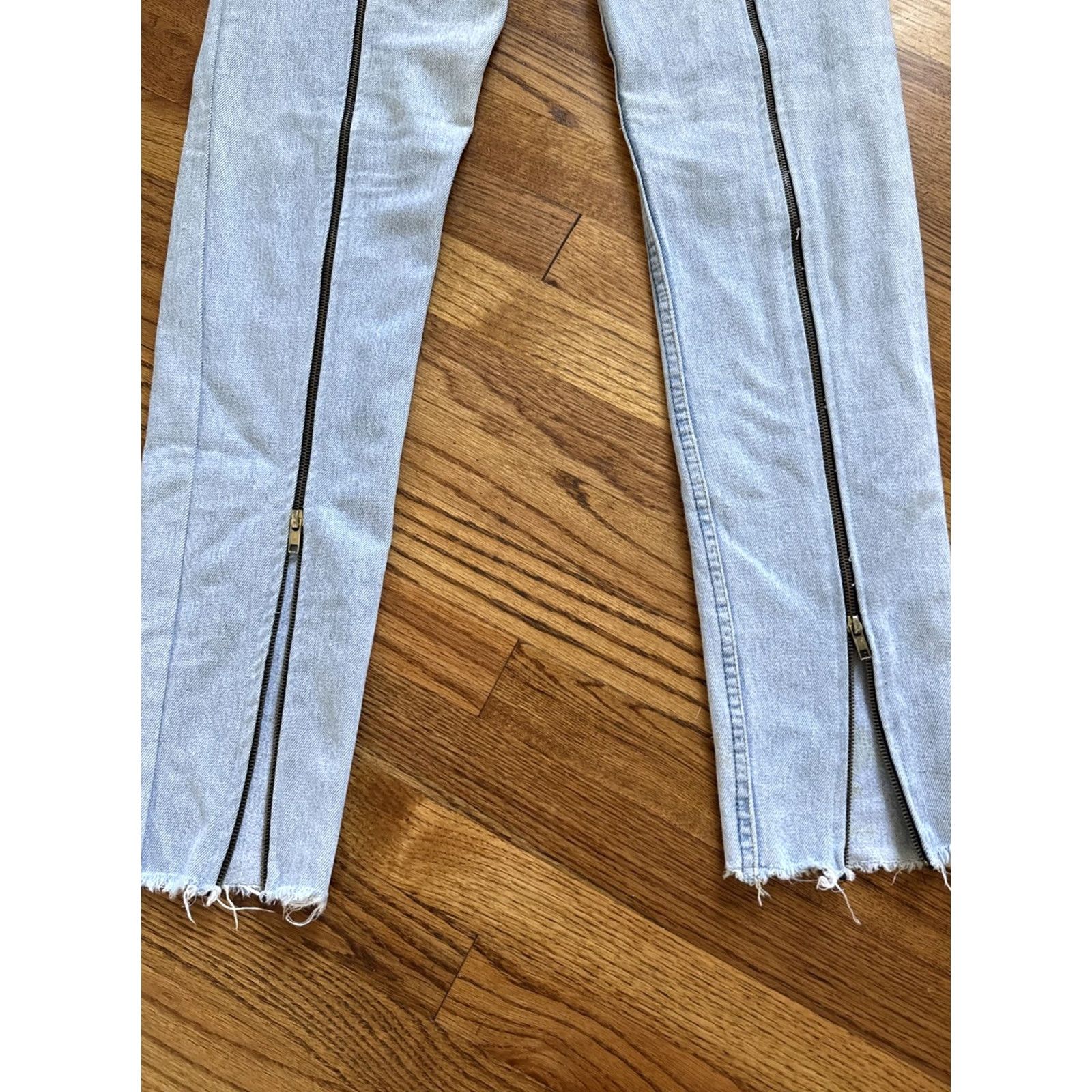 Levi's VINTAGE Levi's 501 Jeans Zip 32/33 Men Regular Blue Straight 32 33 C22 Size US 32 / EU 48 - 2 Thumbnail