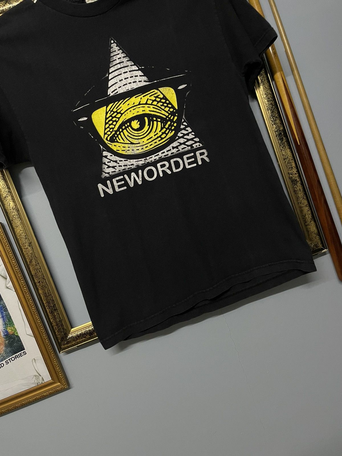 Band Tees Vintage Original Neworder Band Tee Pyramid Illustrated Tour Size US M / EU 48-50 / 2 - 6 Thumbnail