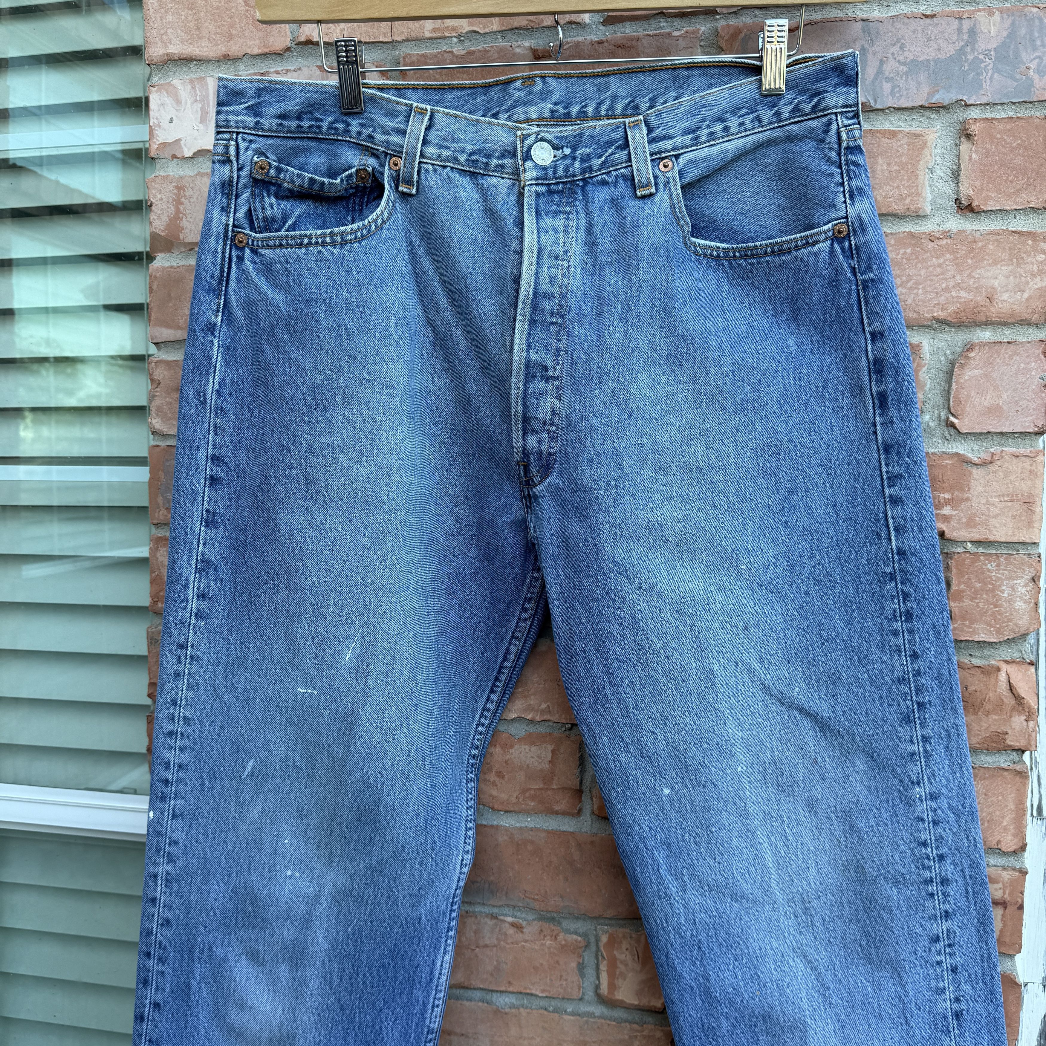 Levi's Vintage 90s Levis 501 Blue Button fly Denim Made USA Size US 36 / EU 52 - 2 Thumbnail