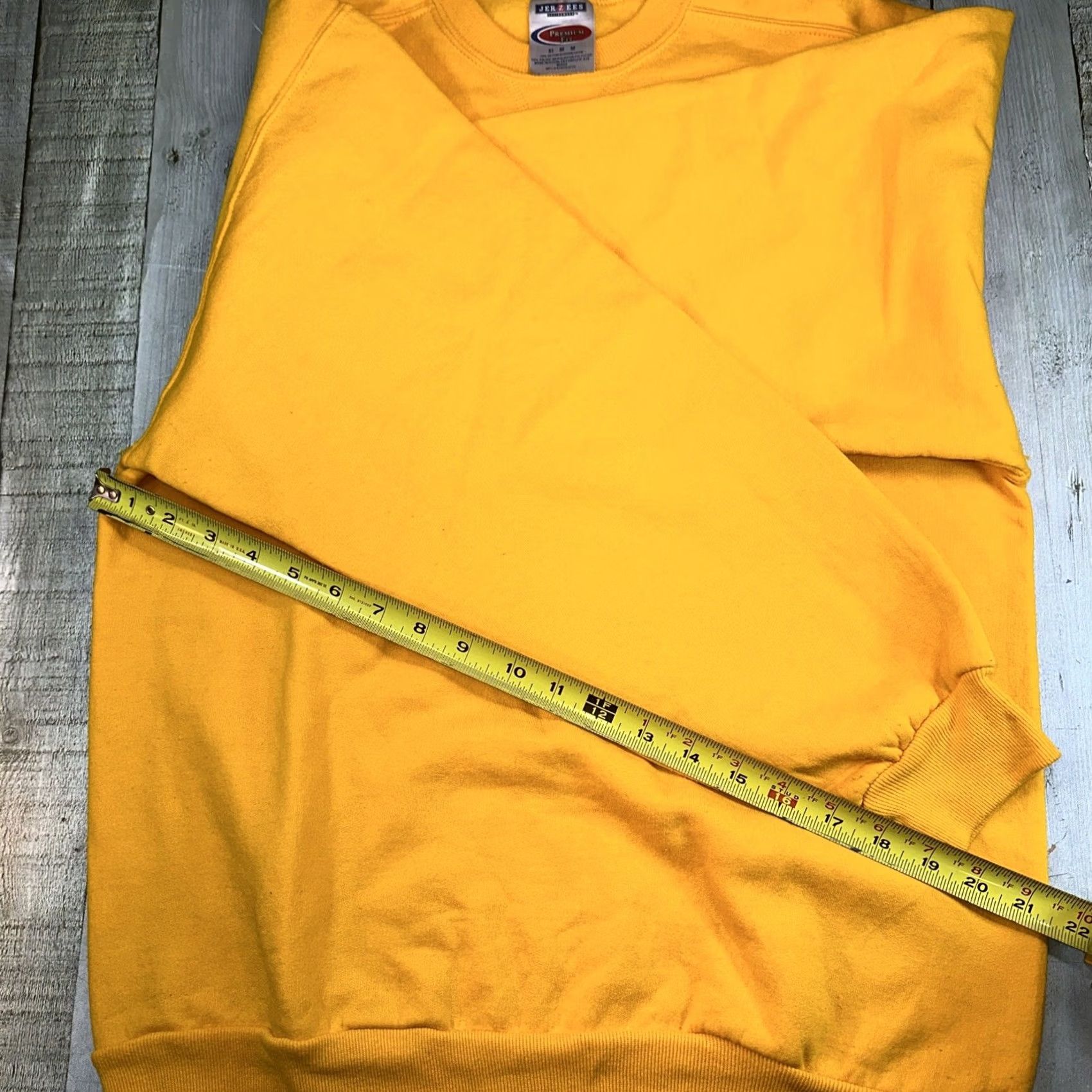 Jerzees VINTAGE Jerzees Men’s crewneck sweater Yellow M Medium Sportswear/Beach 1990s Mens Size US M / EU 48-50 / 2 - 4 Thumbnail