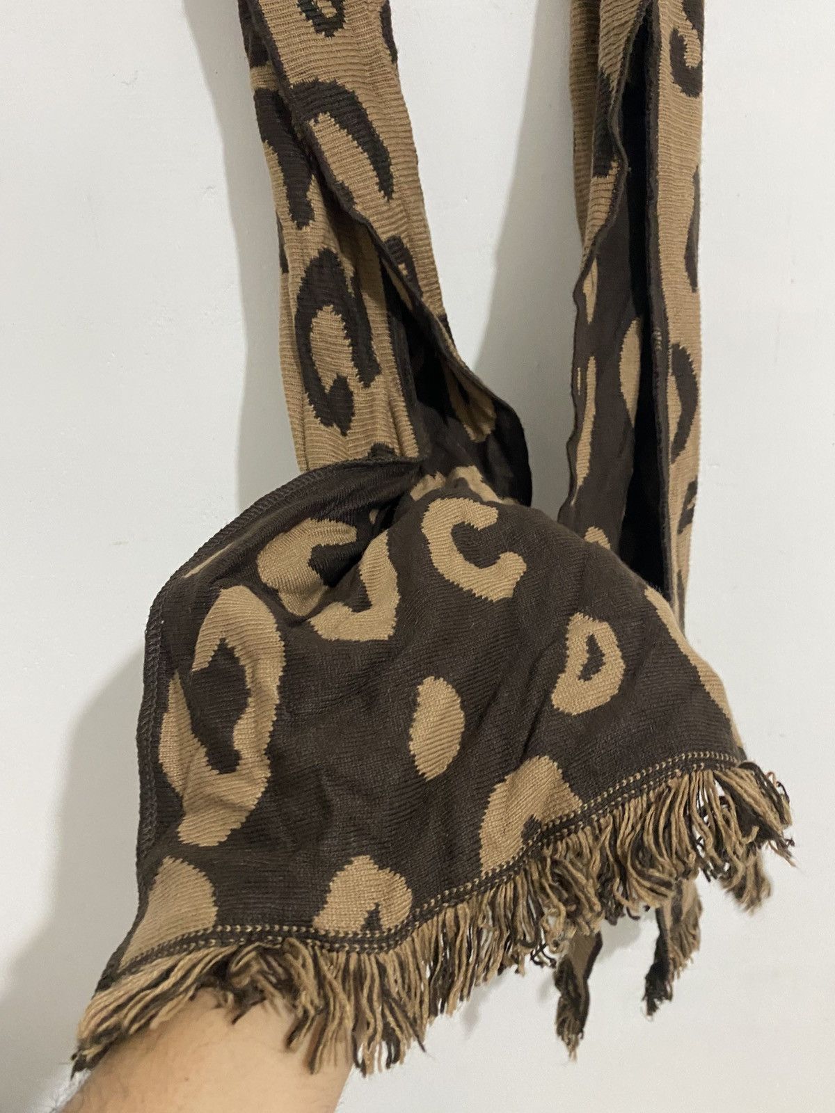 Le Grande Bleu (L.G.B.) Camo Scarf Japanese Vkei Tornadomart Kmrii Ifsixwasnine Size ONE SIZE - 4 Thumbnail