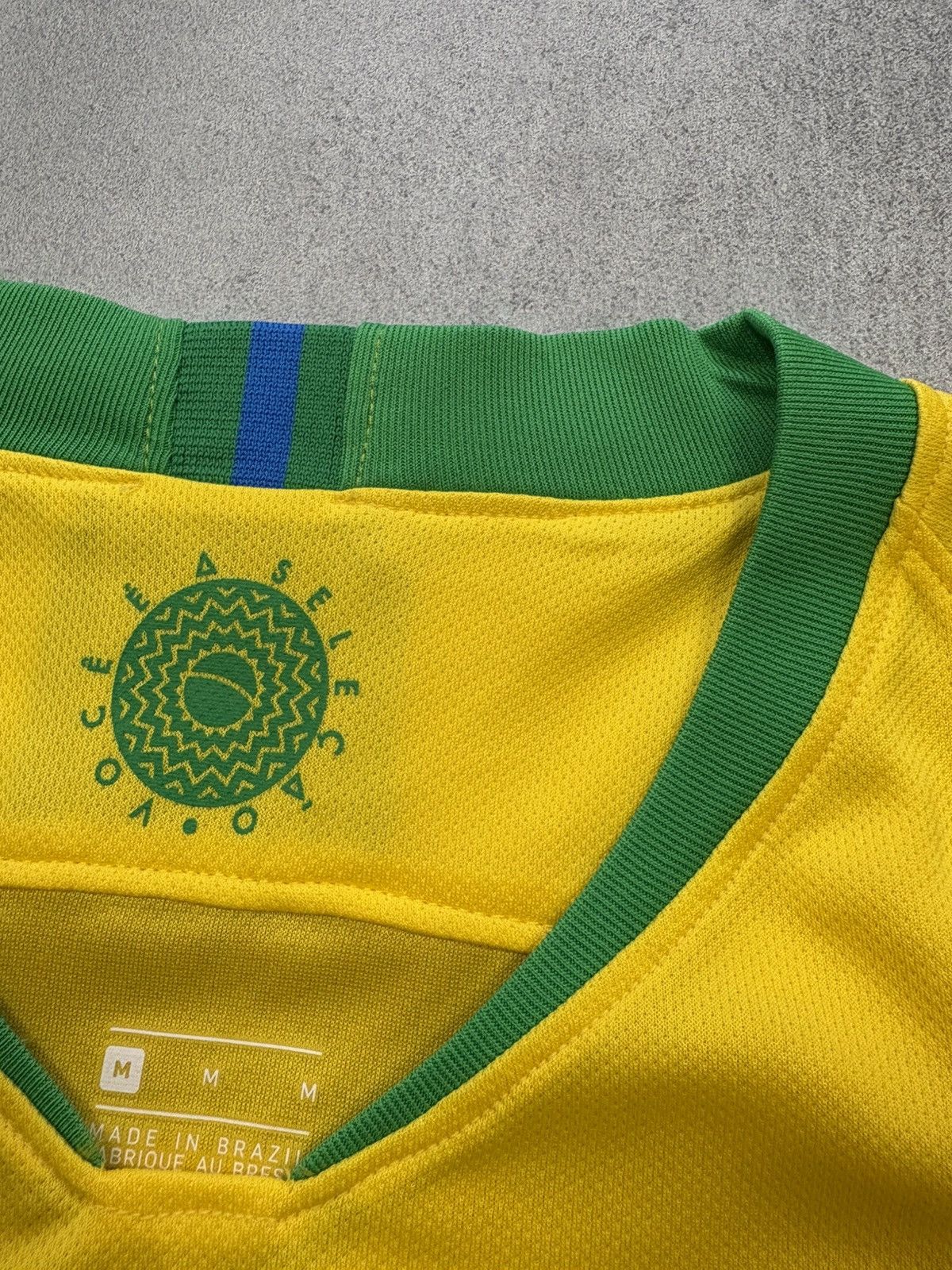 Nike Brazil Nike 2018 2019 Home Jersey World Cup Soccer Shirt Size US M / EU 48-50 / 2 - 6 Thumbnail