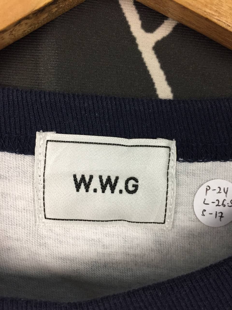 Japanese Brand W.W.G.Who's Who Gallery Glitter Like A Toy Raglan Tee Size US L / EU 52-54 / 3 - 9 Thumbnail