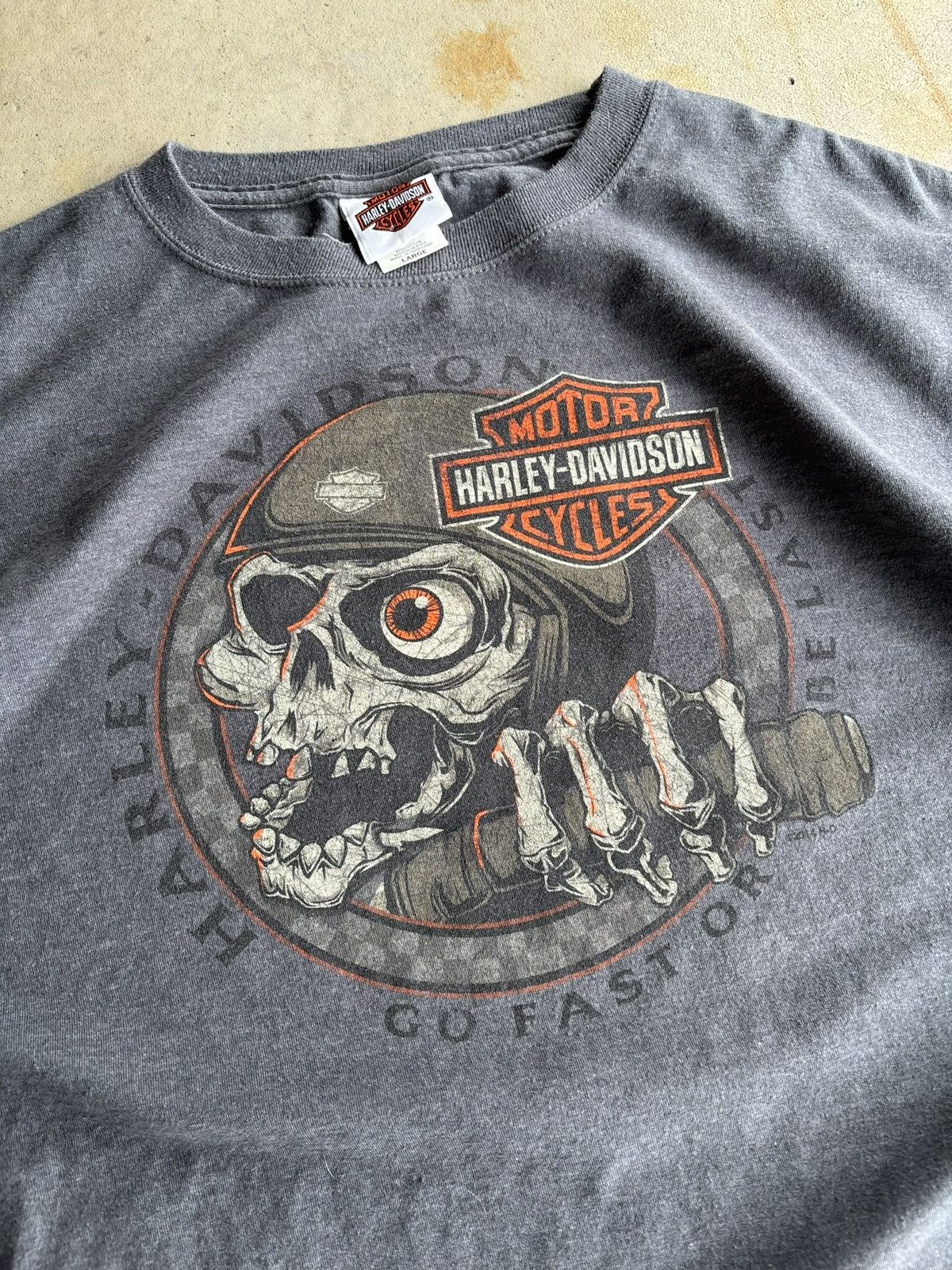 Harley Davidson Vintage Harley Davidson Skull Jester Dublin Ireland Bike Tee Size US L / EU 52-54 / 3 - 3 Thumbnail