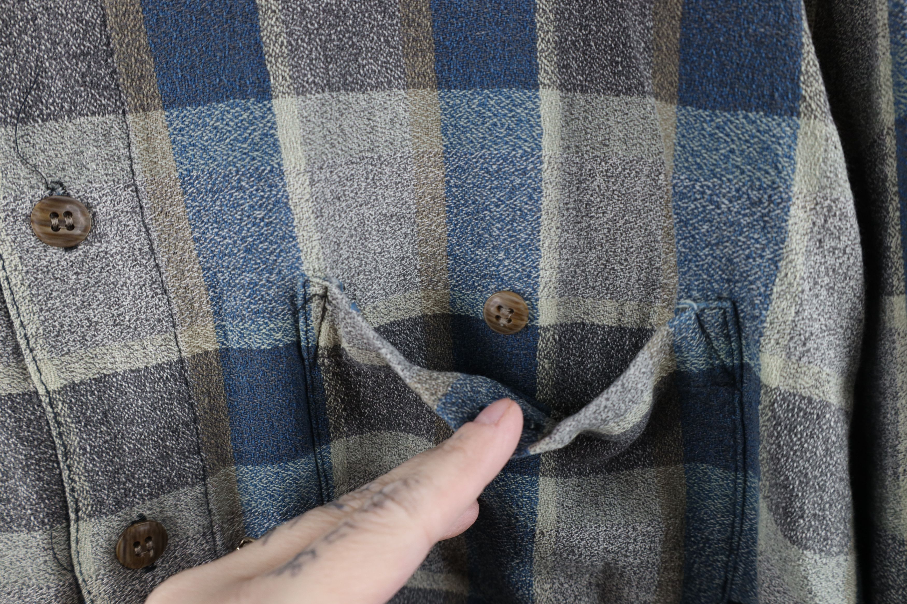 Vintage Vintage 90s Streetwear Knit Band Collar Button Shirt Plaid Size US XL / EU 56 / 4 - 5 Thumbnail