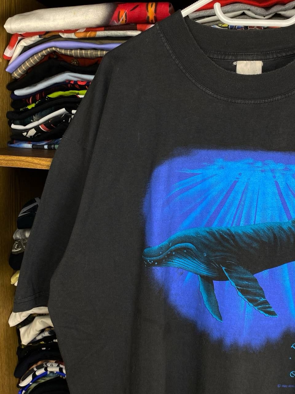 Vintage Vintage Earth Planet 1992 Blue Whale 90s Graphic Tee Size US XL / EU 56 / 4 - 2 Thumbnail
