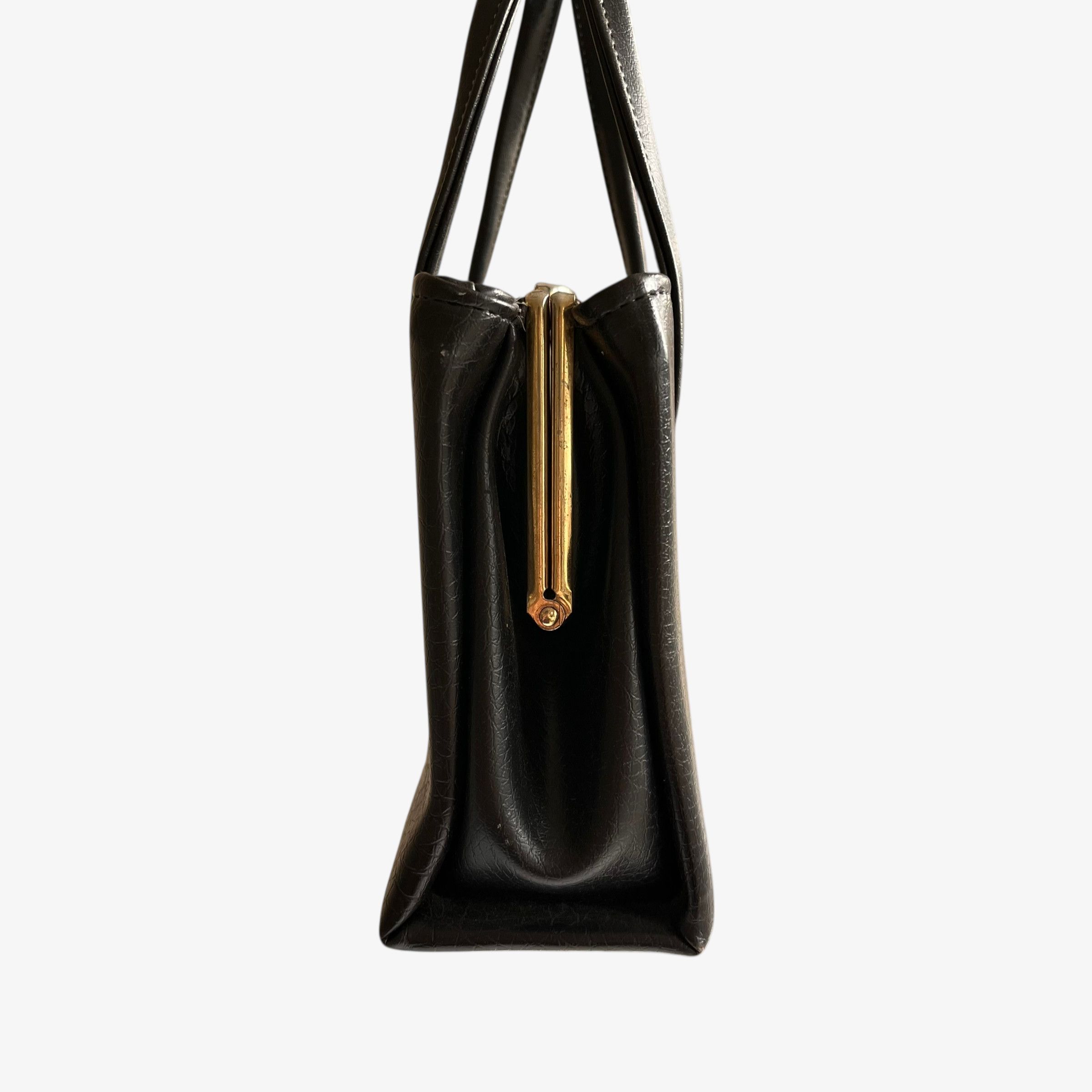 Other Vintage 1960s Black Pebbled Leather Shoulder Bag Size ONE SIZE - 6 Thumbnail