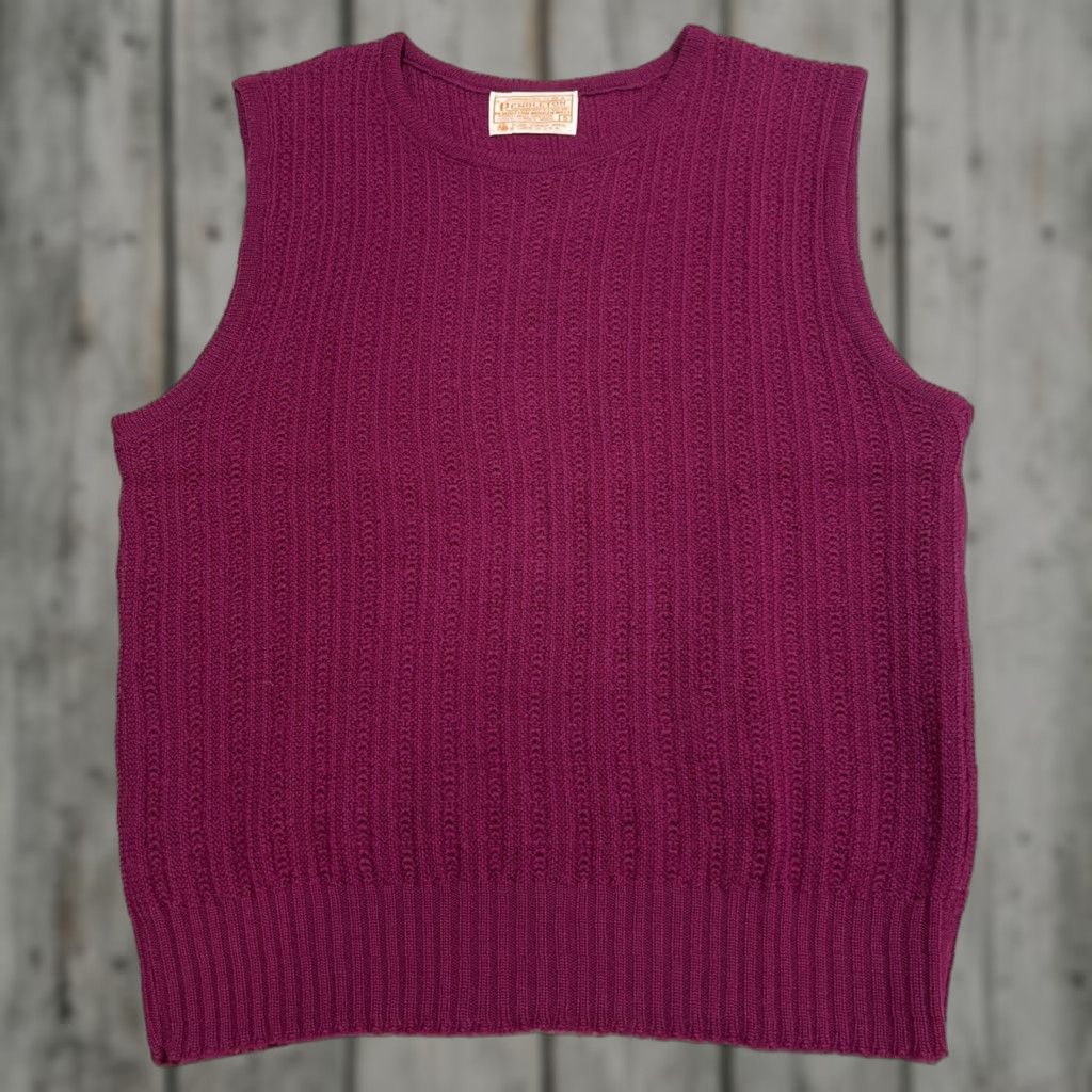Pendleton VINTAGE Pendleton Virgin Wool Sweater Vest Womens Small Pullover Purple ish Size S / US 4 / IT 40 - 1 Thumbnail