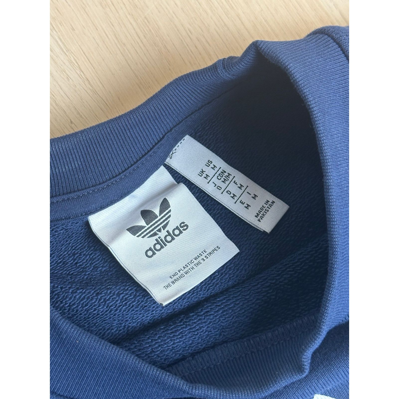 Adidas Adidas Trefoil Navy Blue Crewneck Shirt - Size M - New Size US M / EU 48-50 / 2 - 7 Thumbnail