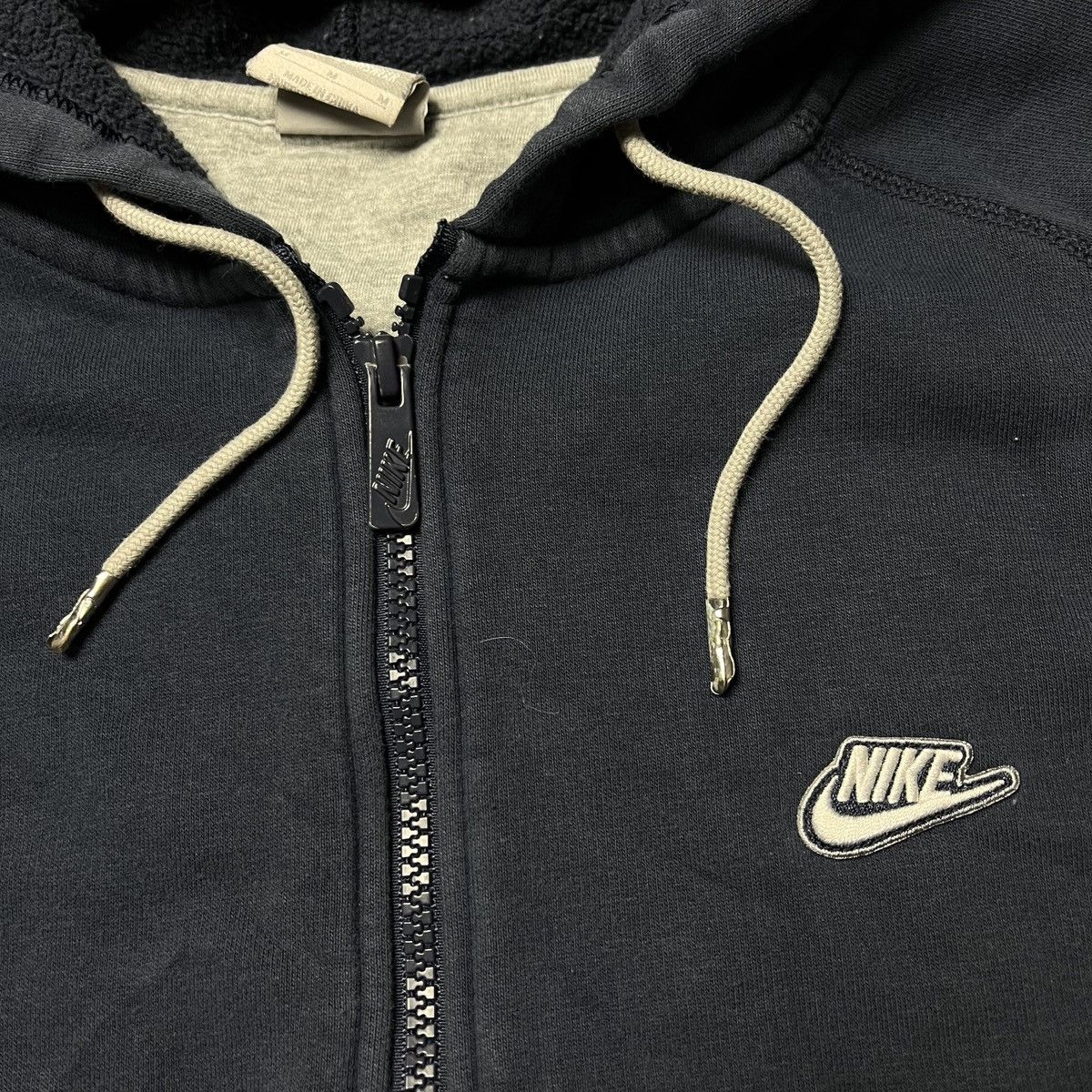 Nike Vintage Y2k Nike Sportswear vest Size US M / EU 48-50 / 2 - 4 Thumbnail