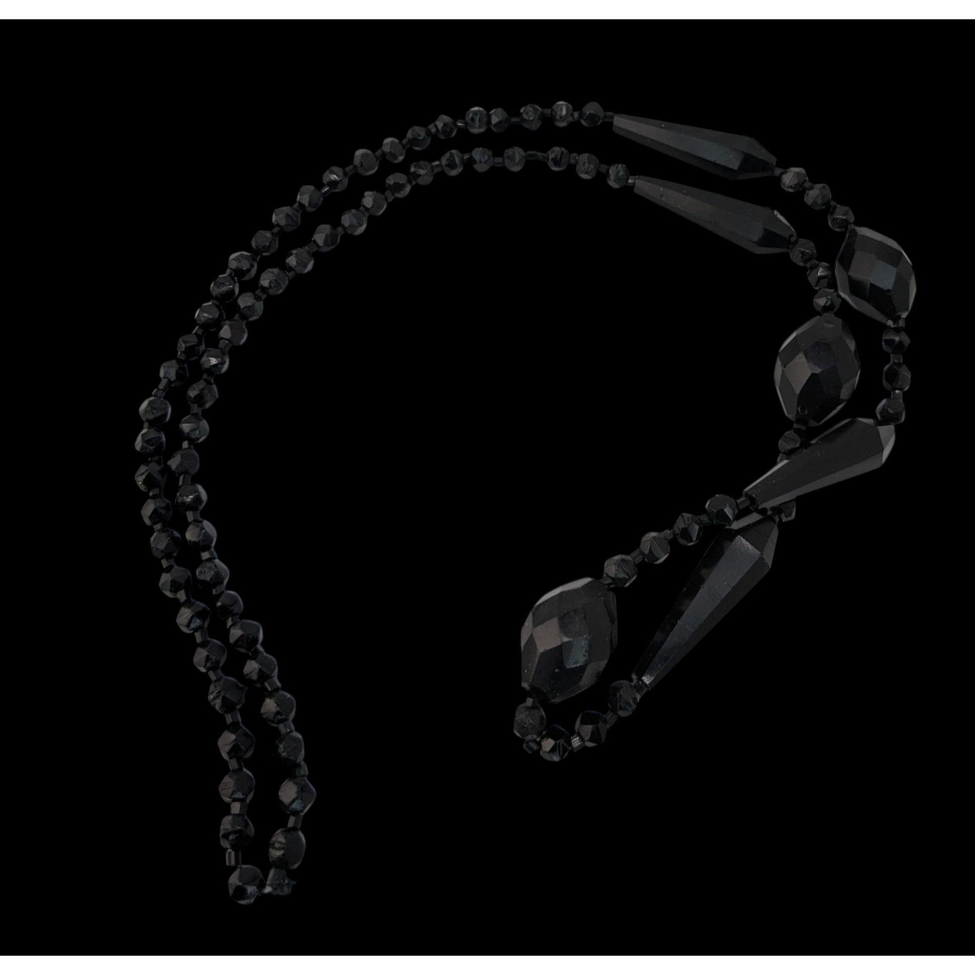 Other Corporate Goth Faceted Black Glass Beaded Necklace Size ONE SIZE - 4 Thumbnail