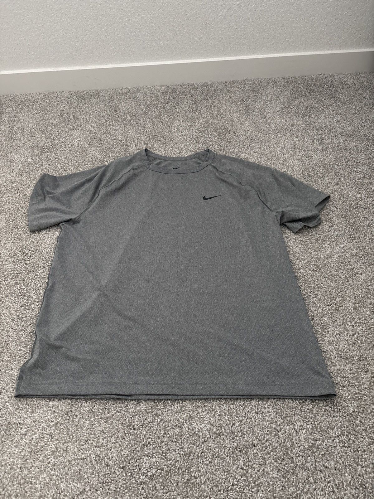 Nike Nike Dri Fit Shirt Size Large NEVER WORN Size US L / EU 52-54 / 3 - 1 Thumbnail