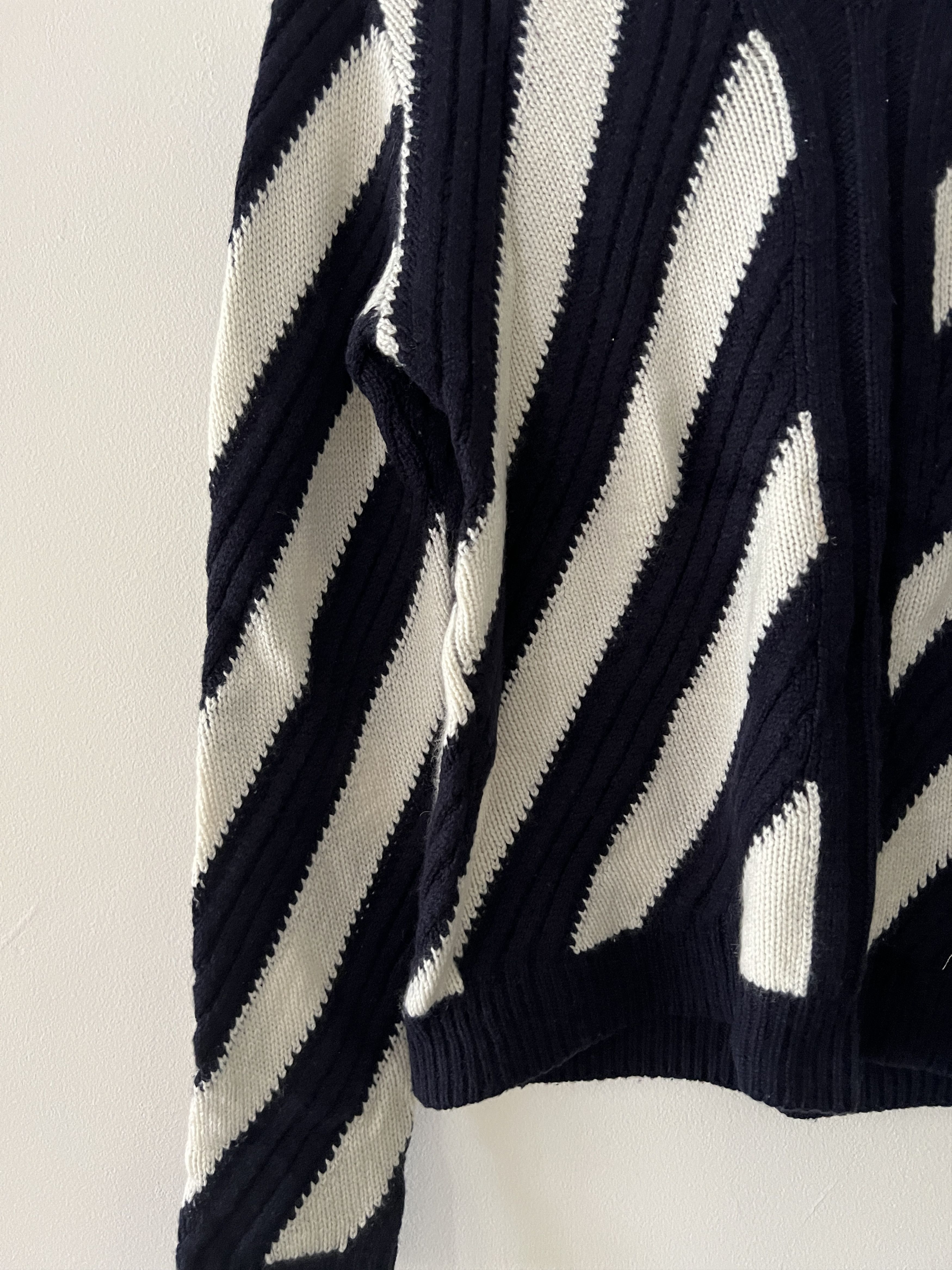 Prada Prada cashmere cable knit jumper Size US S / EU 44-46 / 1 - 2 Thumbnail
