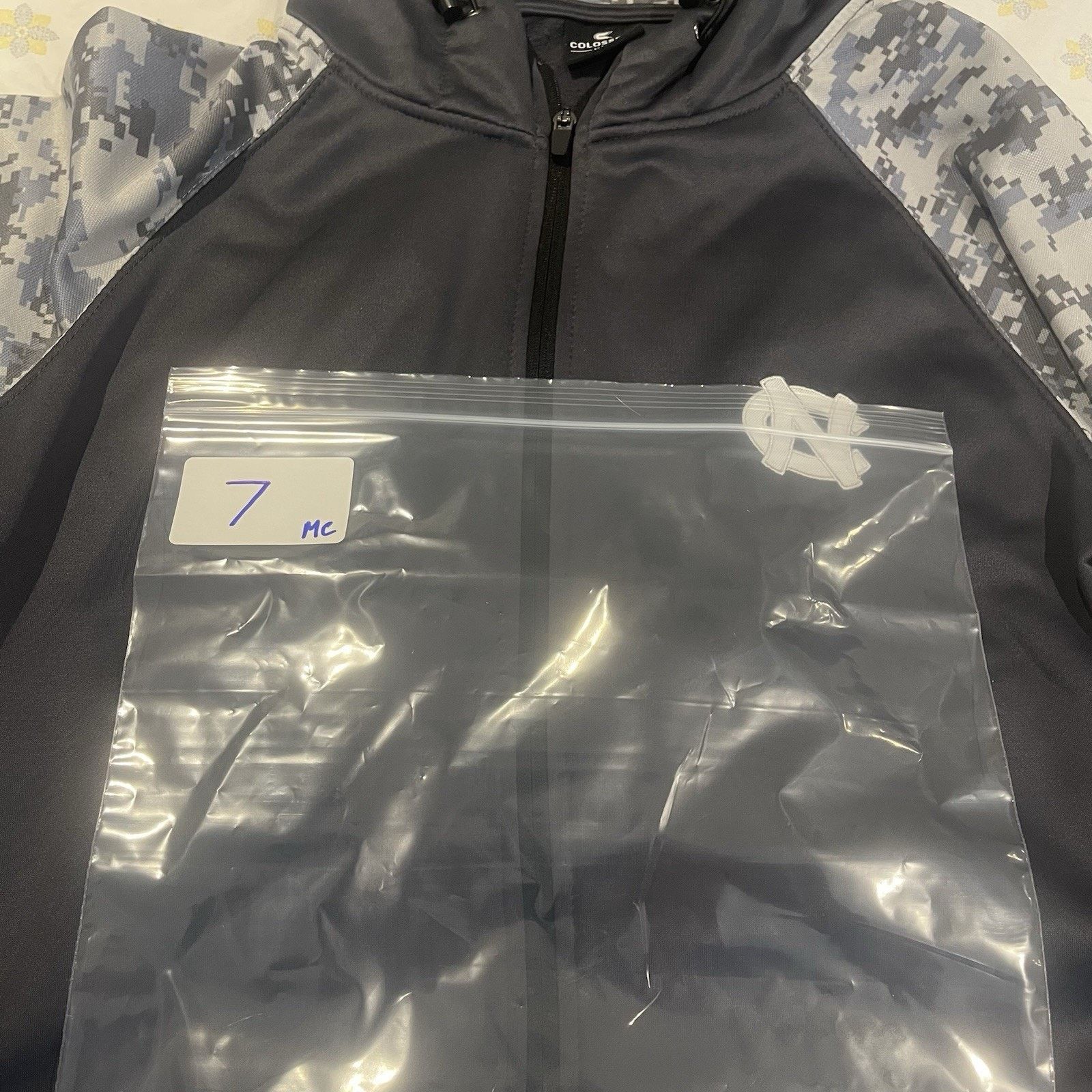 Colosseum Athletics Colosseum Men's L full zip hooded Camo jacket North Size US L / EU 52-54 / 3 - 10 Thumbnail