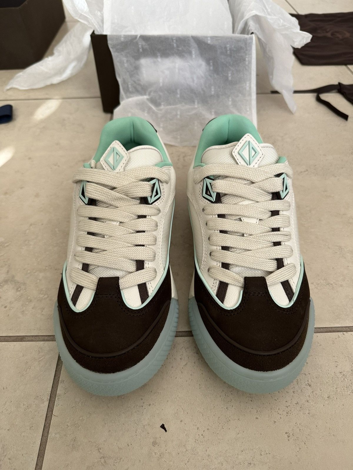 Dior × Travis Scott Travis Scott x Dior B713 Cream Mocha Size US 10.5 / EU 43-44 - 18 Thumbnail