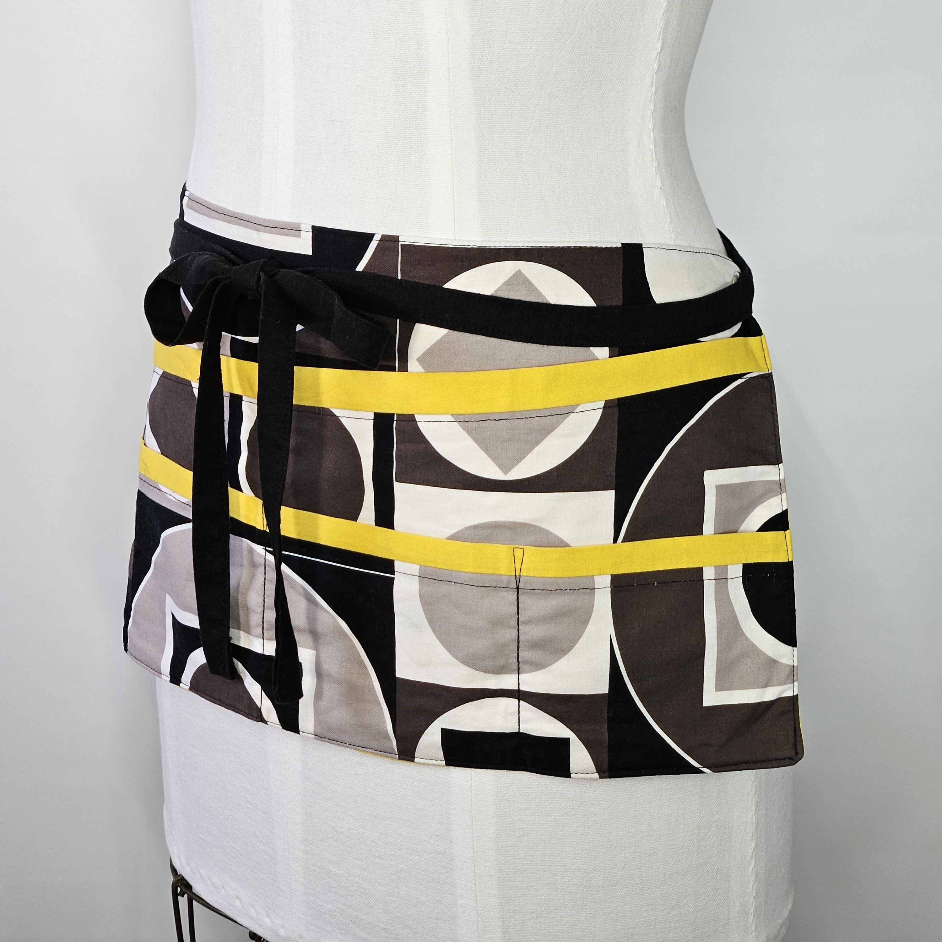 Handmade Utility Apron OS Craft Vendor Artist Yard Sale Yellow Black Size ONE SIZE - 3 Thumbnail