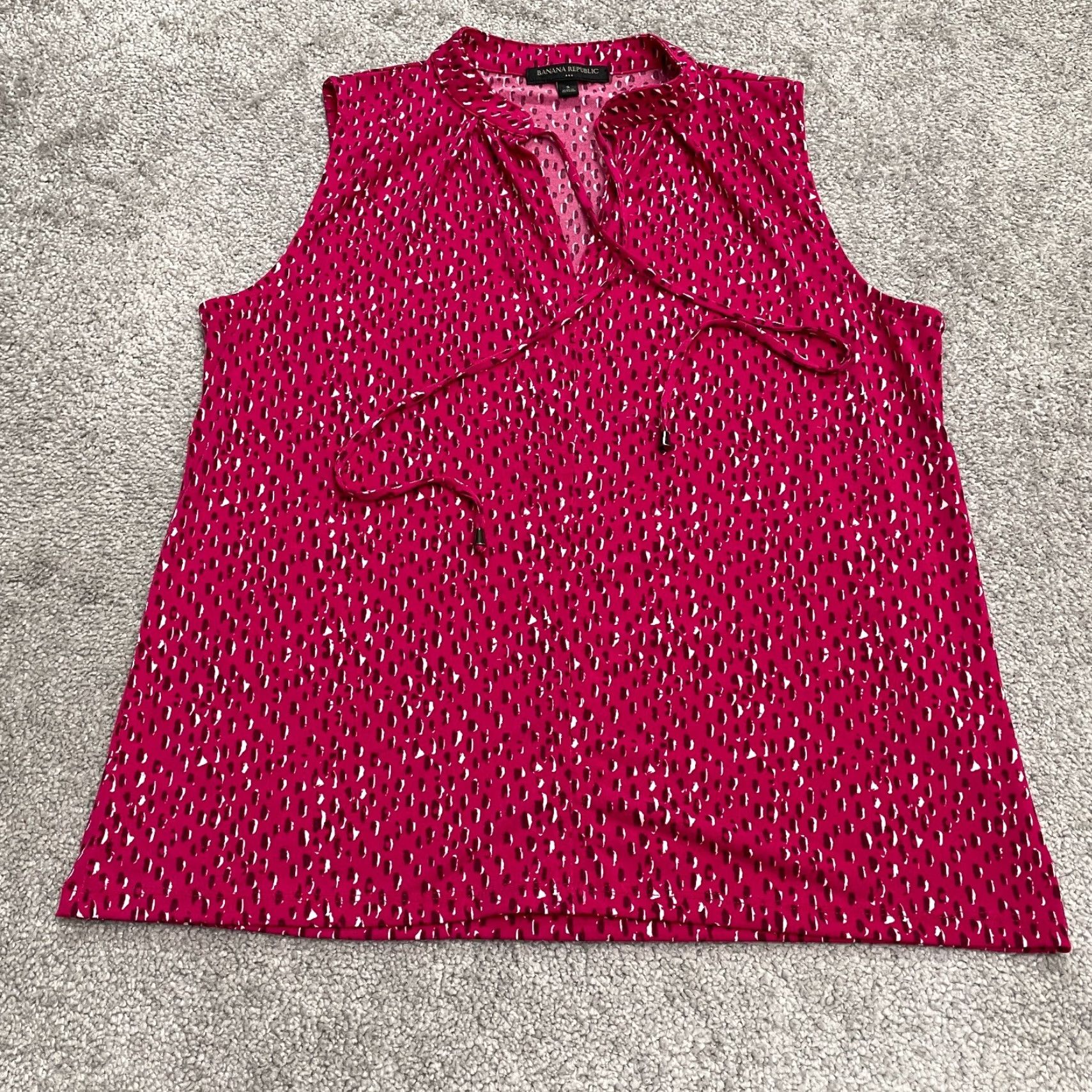 Banana Republic Banana Republic Blouse Sleeveless Red Printed Polka Dot Neck Tie Casual Womens Small XS? Size S / US 4 / IT 40 - 2 Thumbnail