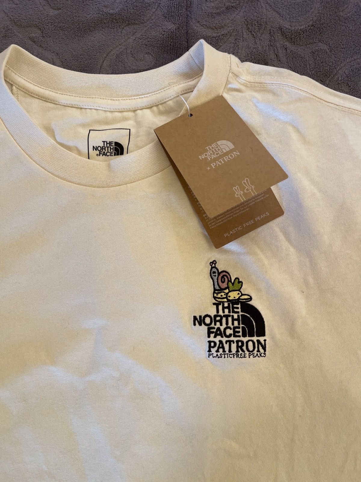 The North Face THE NORTH FACE X PATRON PLASTICFREE PEAKS OVERSIZED TEE Size US M / EU 48-50 / 2 - 4 Thumbnail
