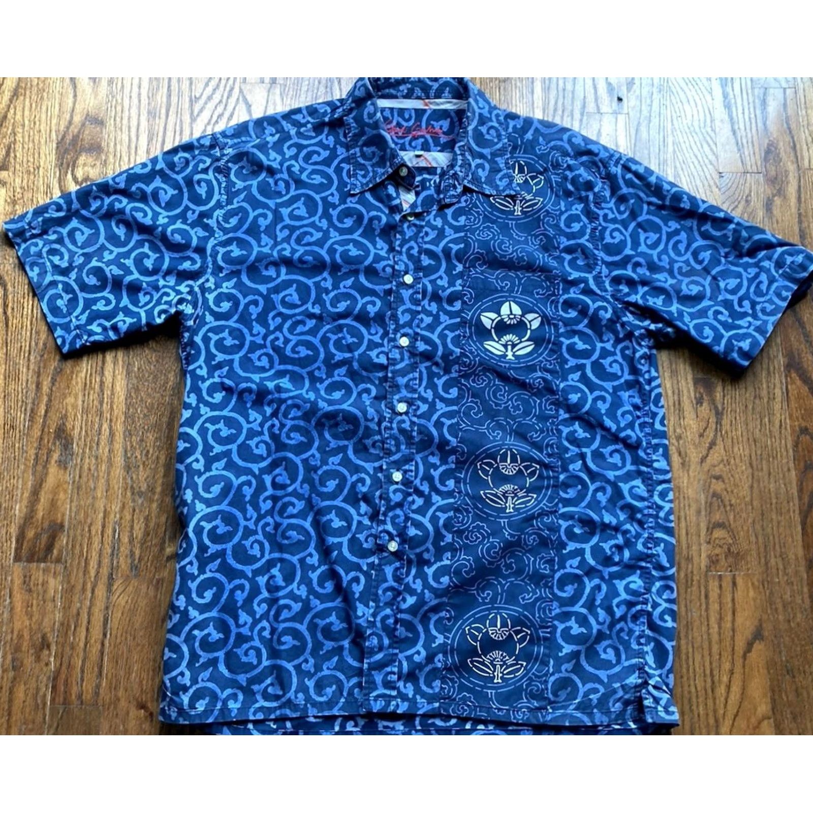 Robert Graham Robert Graham Shirt Mens 2XL Blue Tribal Camp Short Sleeve Hawaiian Tiki Size US XXL / EU 58 / 5 - 2 Thumbnail