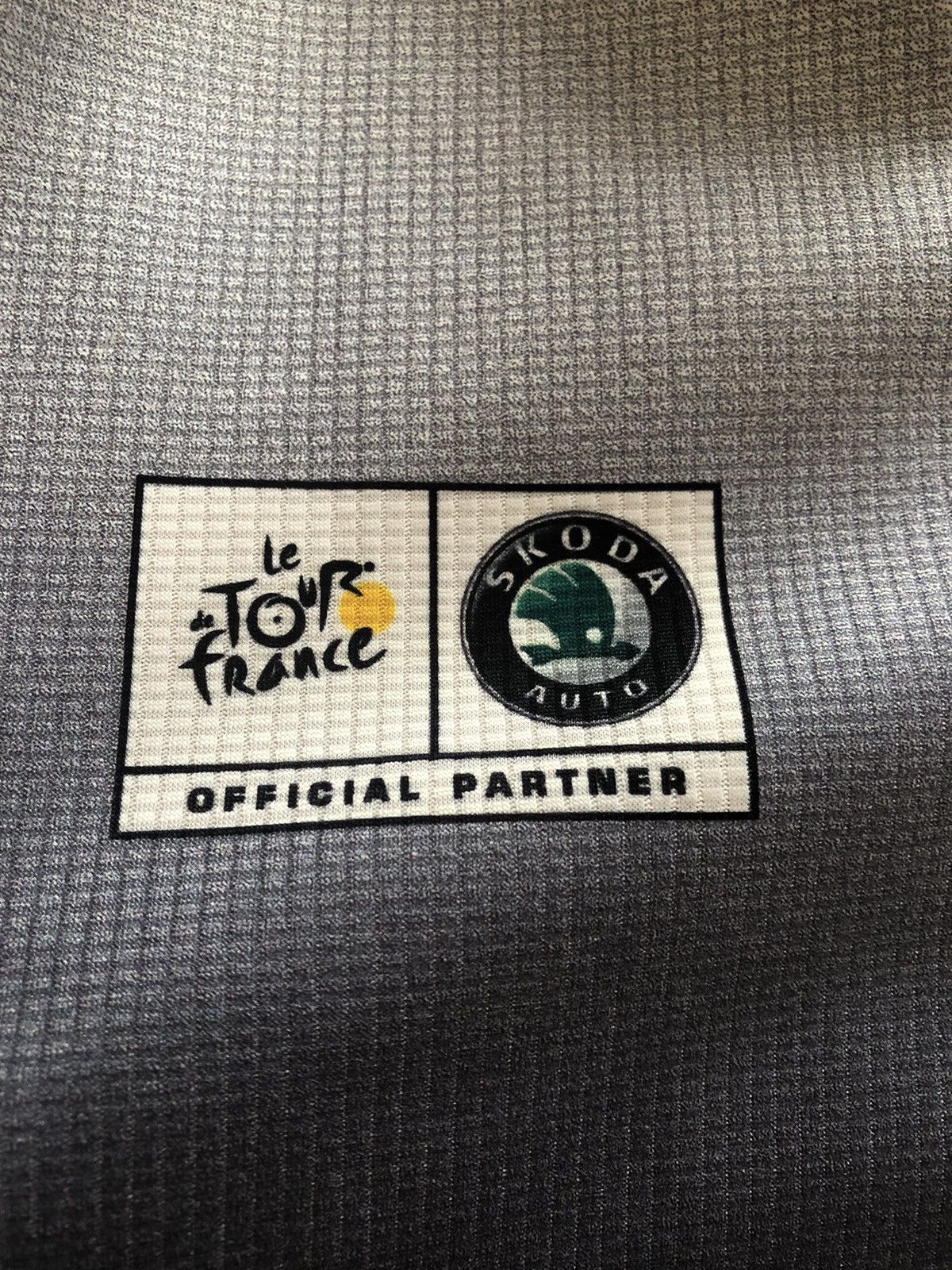 Vintage VINTAGE SKODA TOUR DE FRANCE CYCLING JERSEY Size US M / EU 48-50 / 2 - 2 Thumbnail