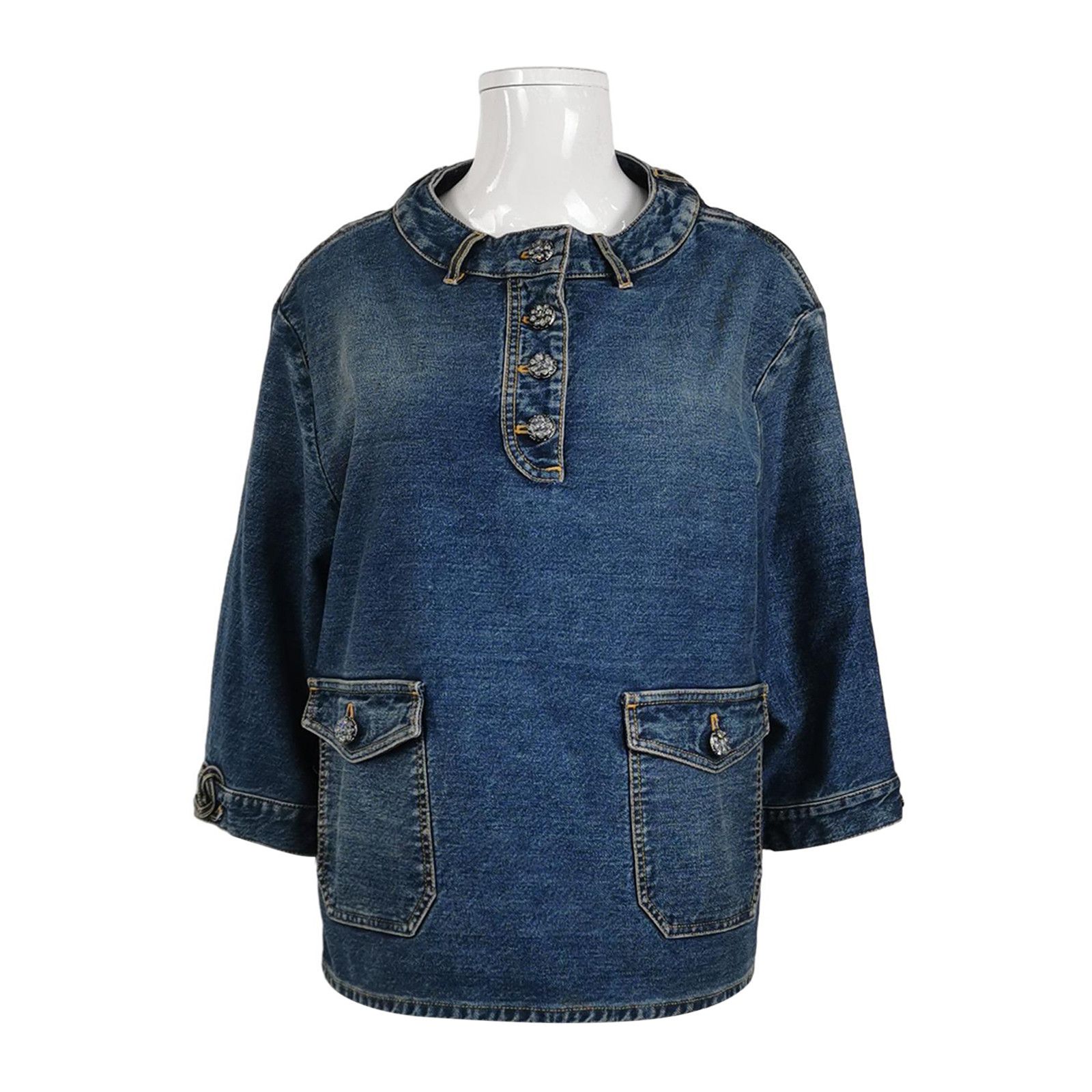 Chanel Chanel Women it_36 Short Sleeve Shirts Size XS / US 0-2 / IT 36-38 - 1 Thumbnail