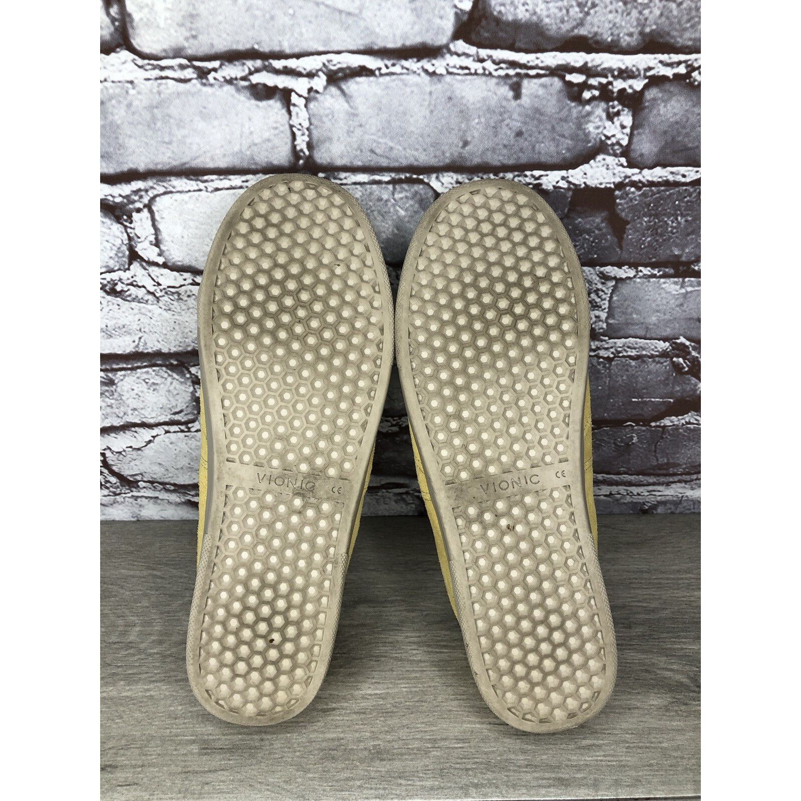Other Vionic Jean Yellow Suede Casual Comfort Lace Sneakers Shoes Size US 9.5 / IT 39.5 - 23 Thumbnail