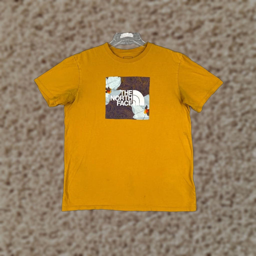 The North Face The North Face Shirt Men Medium Yellow Short Sleeve Logo Cotton Breathable All Seasons Mens Size US M / EU 48-50 / 2 - 1 Thumbnail