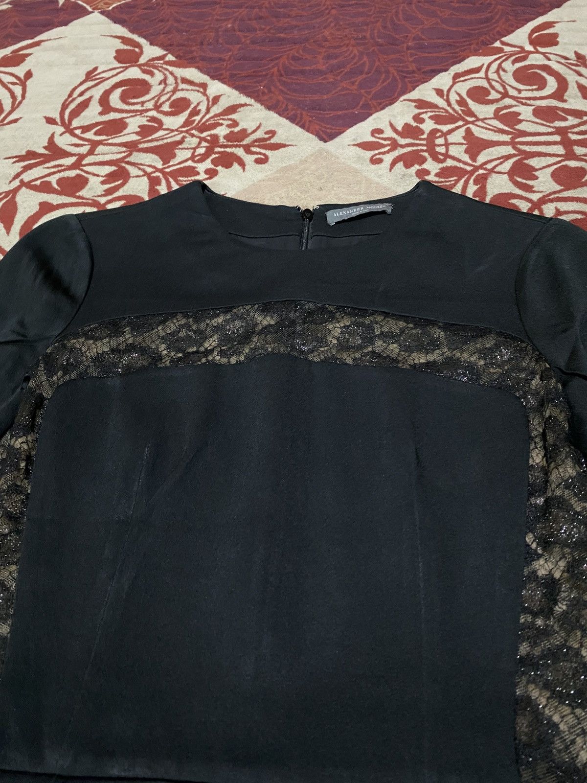 Alexander McQueen Alexander McQueen Black Lace Blouse Size XS / US 0-2 / IT 36-38 - 4 Thumbnail