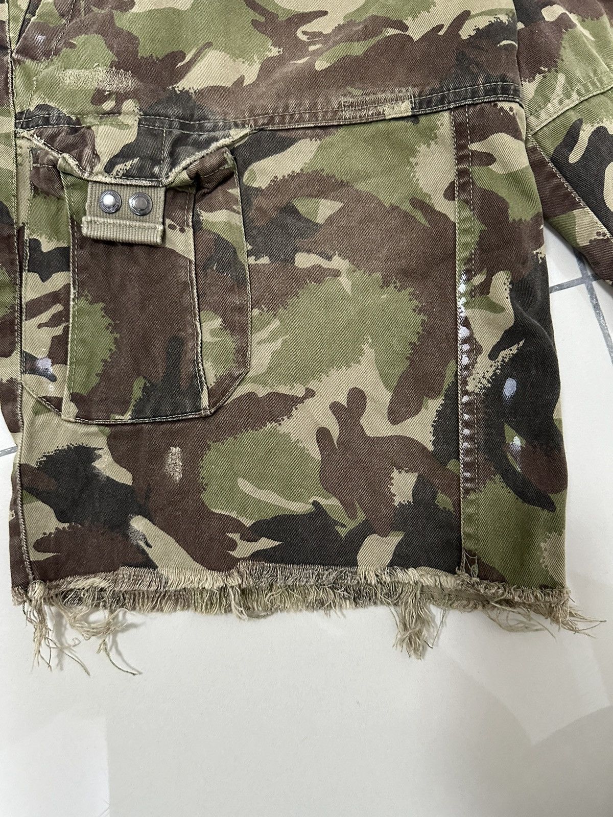 Armani Exchange Armani Exchage Short Pant Camoflage Cargo Pant Size US 31 - 6 Thumbnail